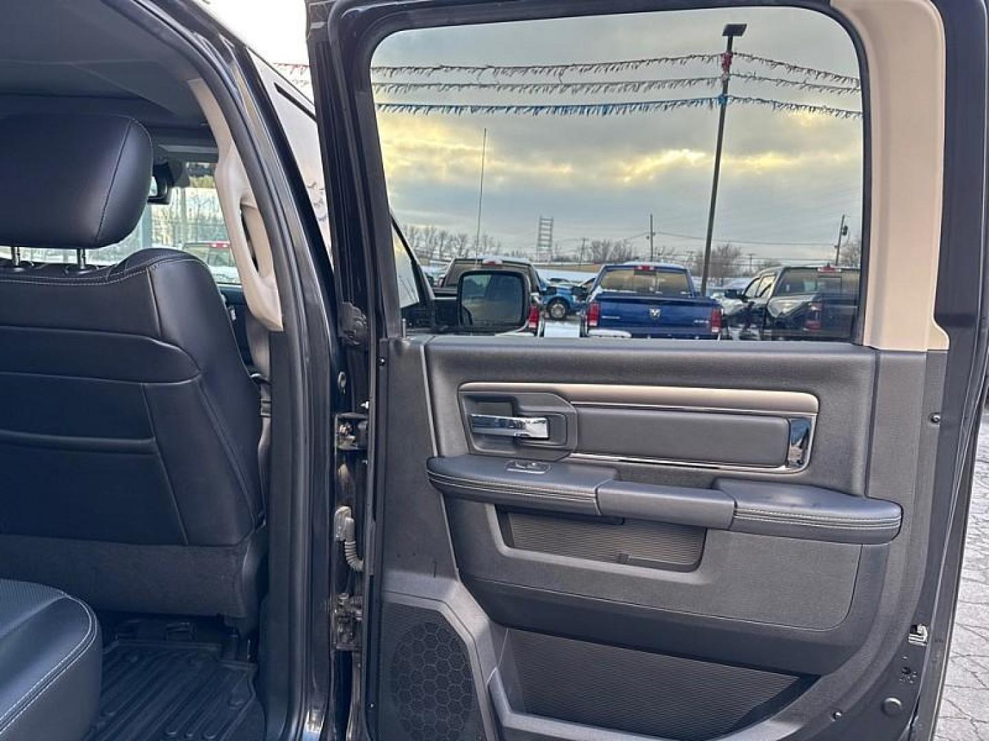 2018 BLACK /BLACK RAM 1500 Sport Crew Cab SWB 4WD (1C6RR7MT5JS) with an 5.7L V8 OHV 16V engine, 8A transmission, located at 3304 Woodville Road, Northwood, OH, 43619, (419) 210-8019, 41.612694, -83.480743 - Photo#12