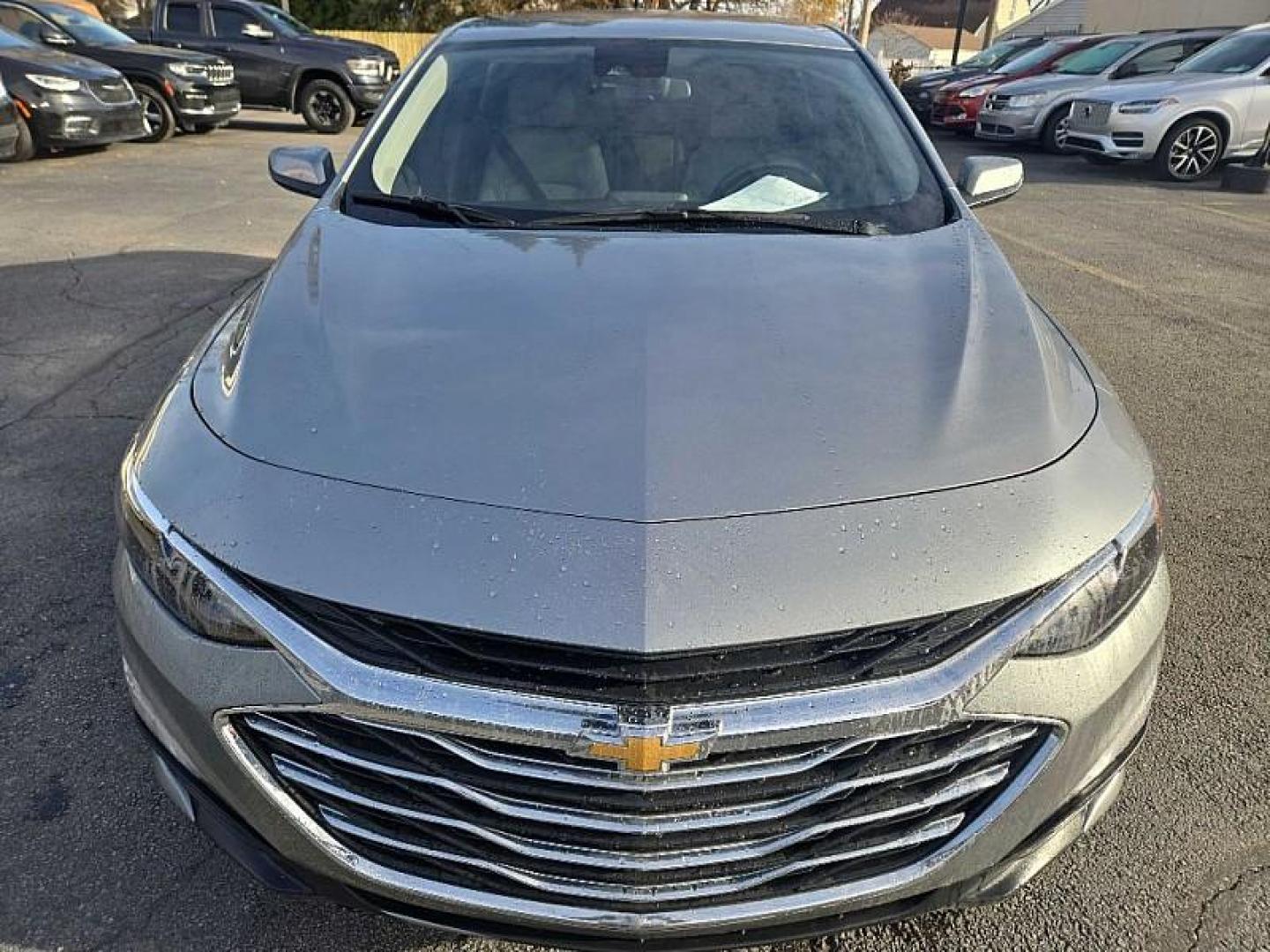 2024 GRAY /BLACK Chevrolet Malibu 1LT (1G1ZD5ST2RF) with an 1.5L L4 DOHC 16V engine, 6A transmission, located at 3304 Woodville Road, Northwood, OH, 43619, (419) 210-8019, 41.612694, -83.480743 - Photo#7