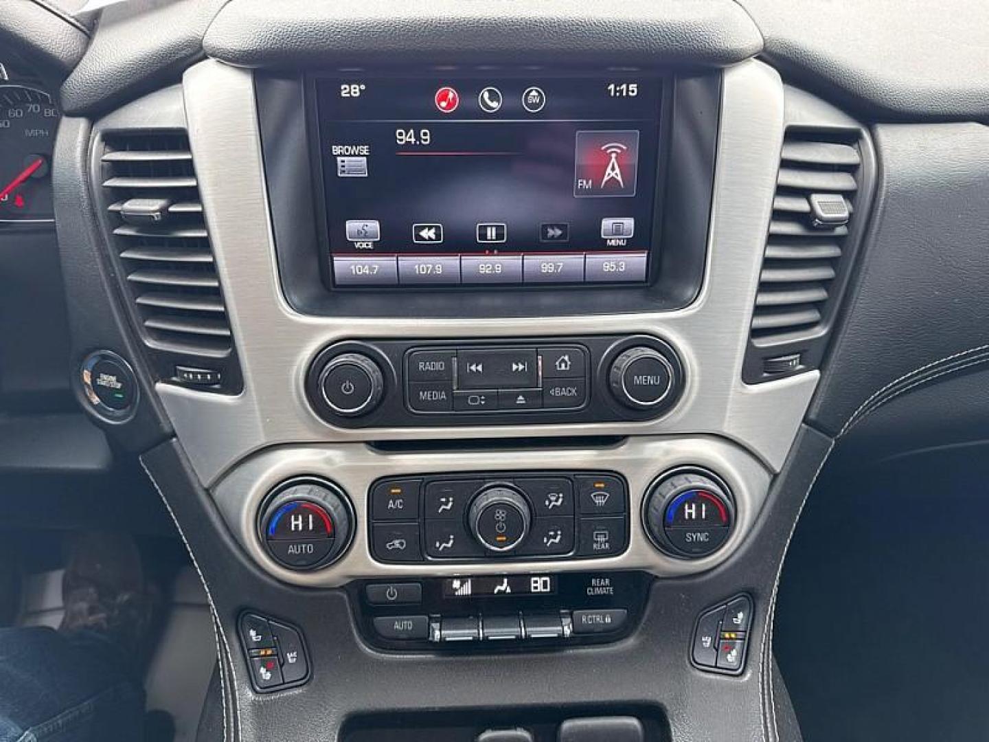 2015 PURPLE /BLACK GMC Yukon SLT 4WD (1GKS2BKC0FR) with an 5.3L V8 OHV 16V FFV engine, 6-Speed Automatic transmission, located at 3304 Woodville Road, Northwood, OH, 43619, (419) 210-8019, 41.612694, -83.480743 - Photo#23