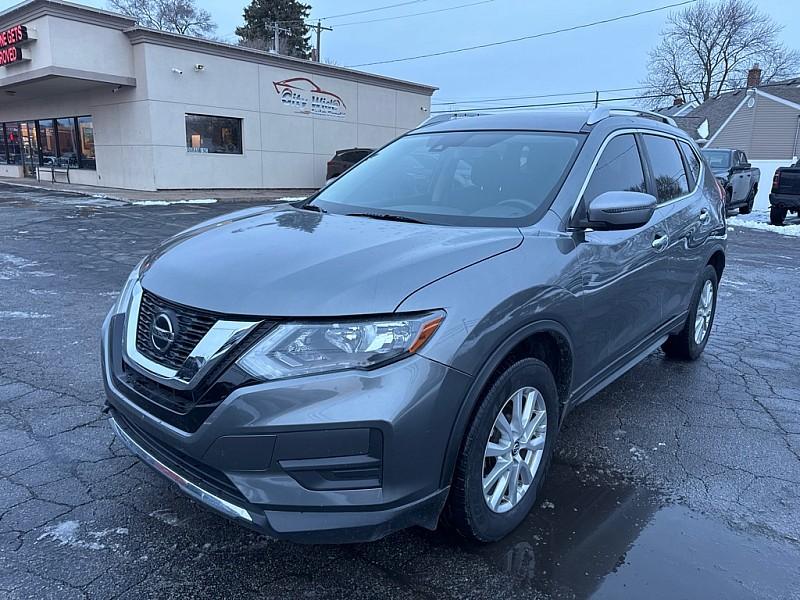 photo of 2019 Nissan Rogue S AWD