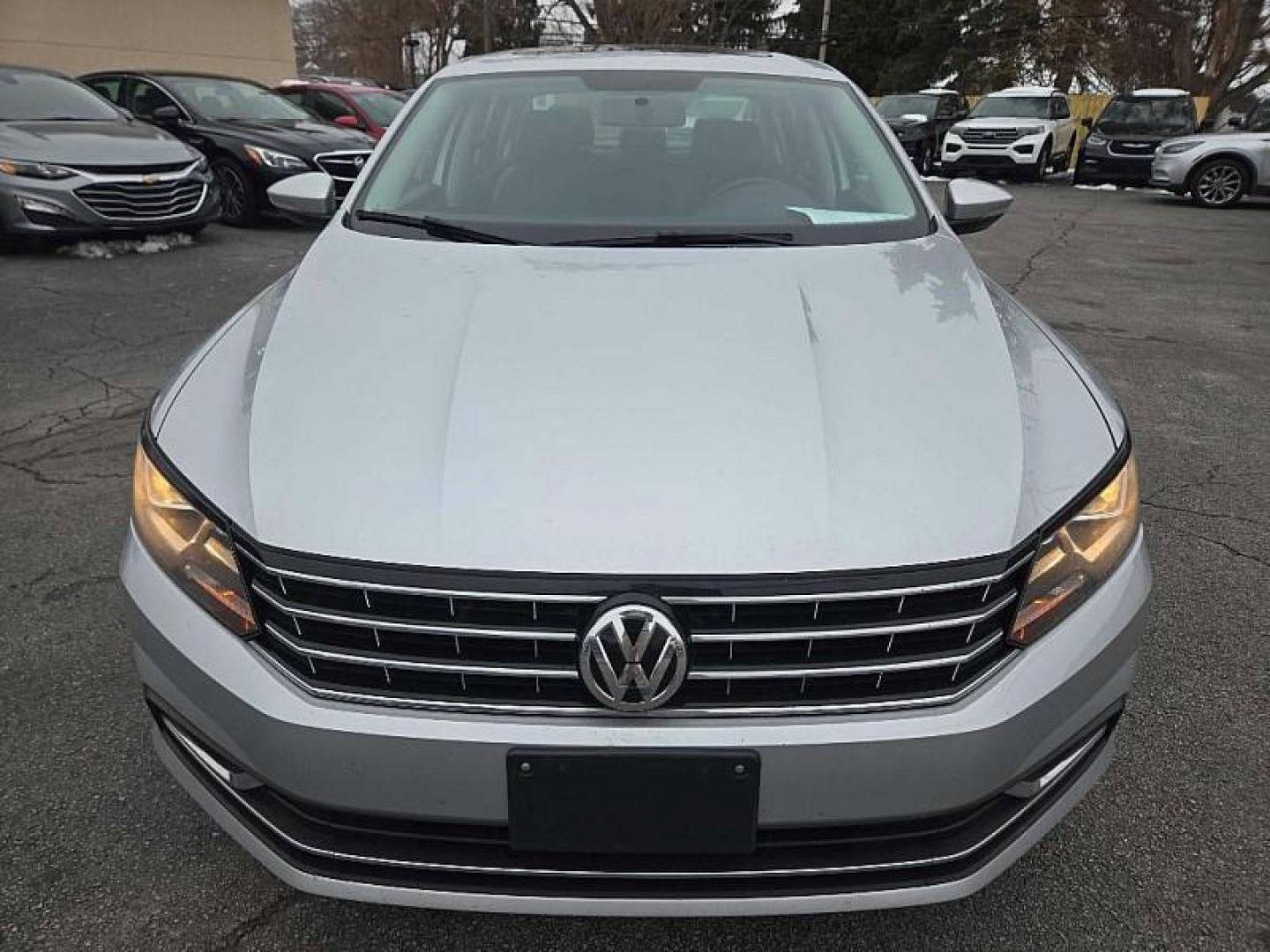 2019 SILVER /BLACK Volkswagen Passat Wolfsburg Edition (1VWLA7A34KC) with an 2.0L L4 DOHC 16V engine, 6A transmission, located at 3304 Woodville Road, Northwood, OH, 43619, (419) 210-8019, 41.612694, -83.480743 - Your #1 Destination for Auto Loans and mdash;No Matter Your Credit!At our dealership, we believe everyone deserves the opportunity to drive their dream car and mdash;whether you have good credit, bad credit, or no credit at all. With a wide selection of hundreds of cars, trucks, and SUVs, you'll fin - Photo#28