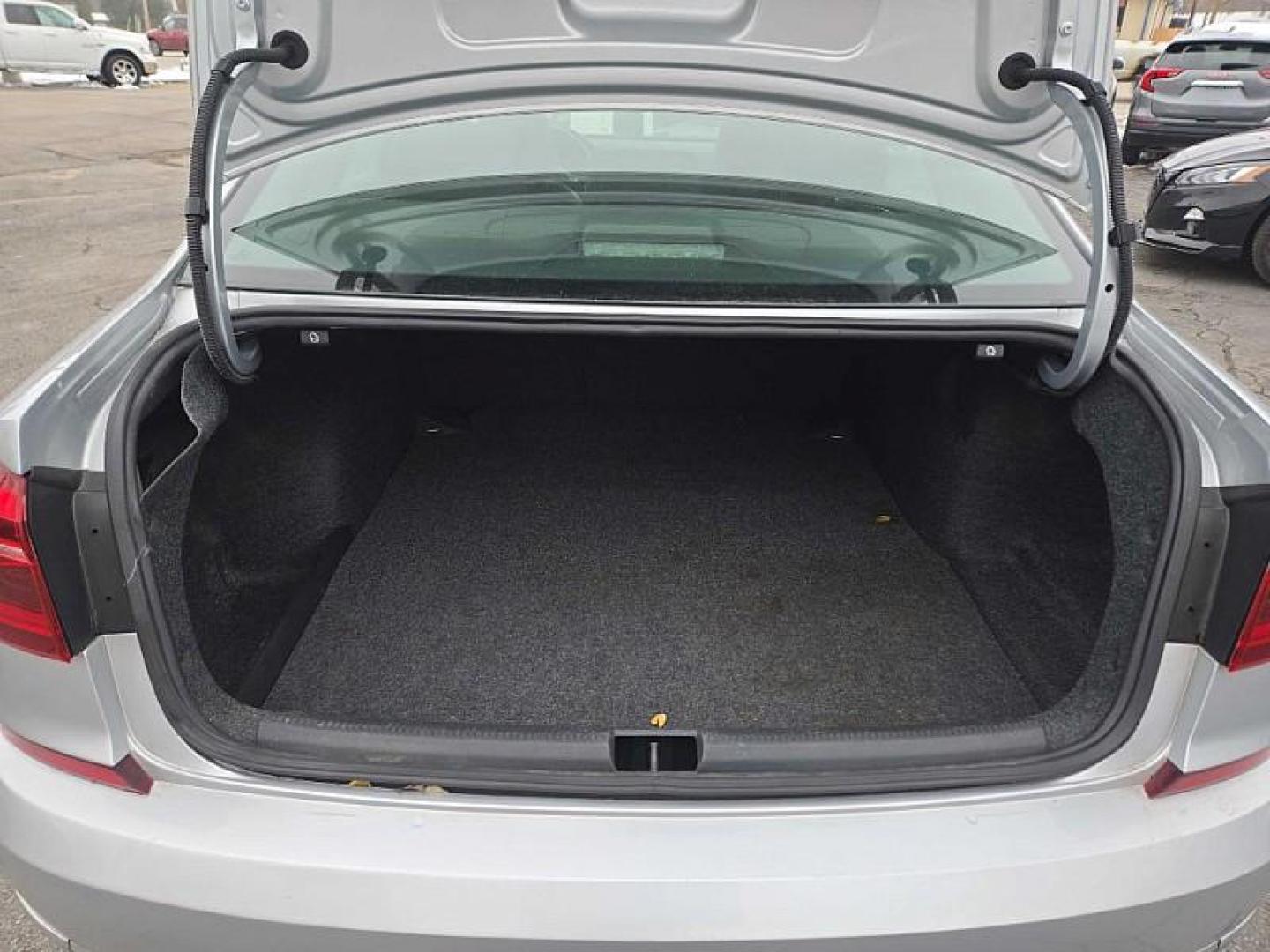 2019 SILVER /BLACK Volkswagen Passat Wolfsburg Edition (1VWLA7A34KC) with an 2.0L L4 DOHC 16V engine, 6A transmission, located at 3304 Woodville Road, Northwood, OH, 43619, (419) 210-8019, 41.612694, -83.480743 - Your #1 Destination for Auto Loans and mdash;No Matter Your Credit!At our dealership, we believe everyone deserves the opportunity to drive their dream car and mdash;whether you have good credit, bad credit, or no credit at all. With a wide selection of hundreds of cars, trucks, and SUVs, you'll fin - Photo#75