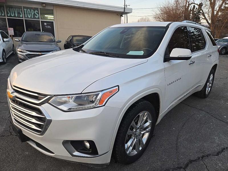 photo of 2020 Chevrolet Traverse High Country