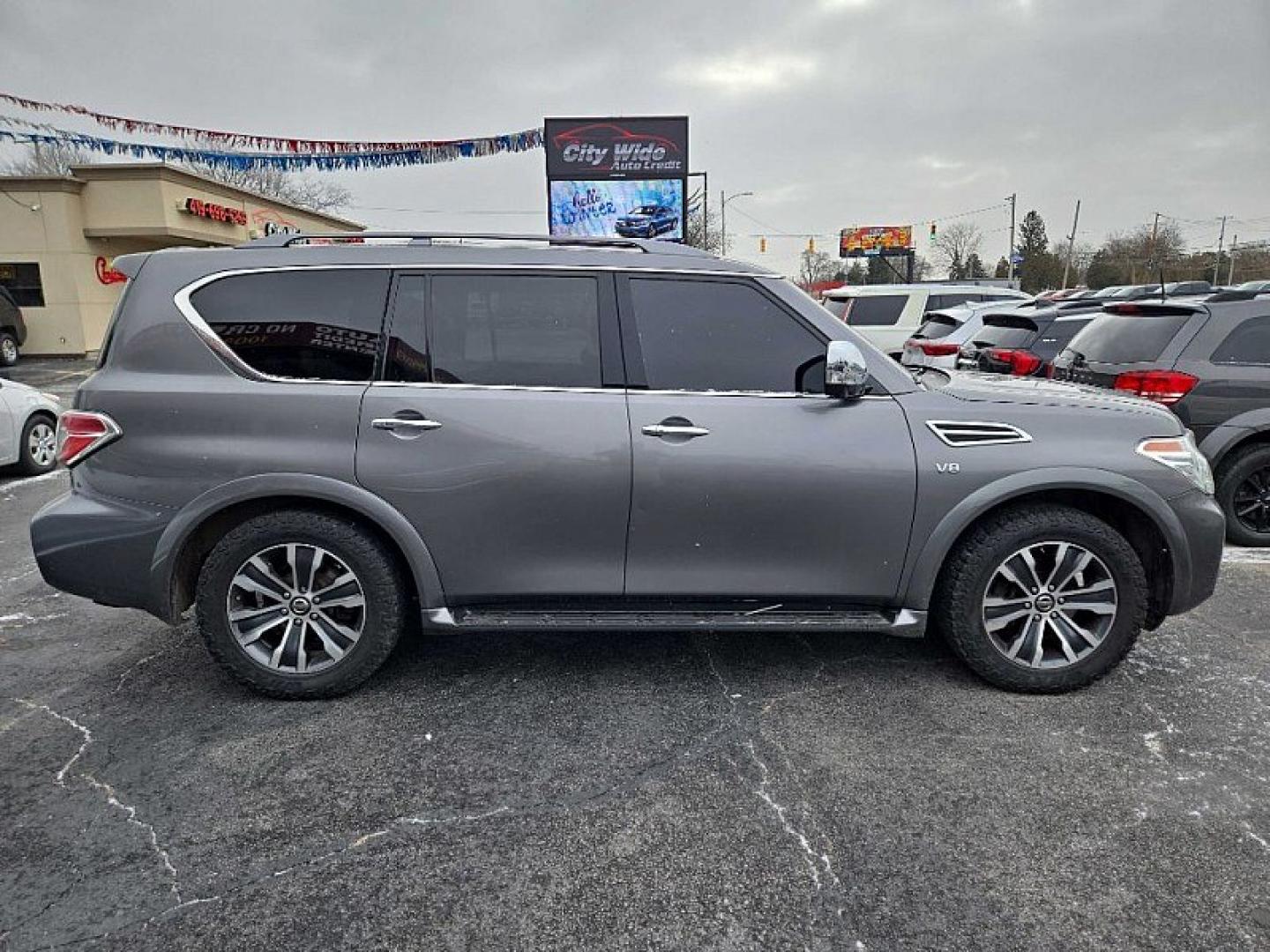 2020 GRAY /BLACK Nissan Armada SL AWD (JN8AY2NC4LX) with an 5.6L V8 DOHC 32V engine, 7A transmission, located at 3304 Woodville Road, Northwood, OH, 43619, (419) 210-8019, 41.612694, -83.480743 - Your #1 Destination for Auto Loans and mdash;No Matter Your Credit!At our dealership, we believe everyone deserves the opportunity to drive their dream car and mdash;whether you have good credit, bad credit, or no credit at all. With a wide selection of hundreds of cars, trucks, and SUVs, you'll fin - Photo#5