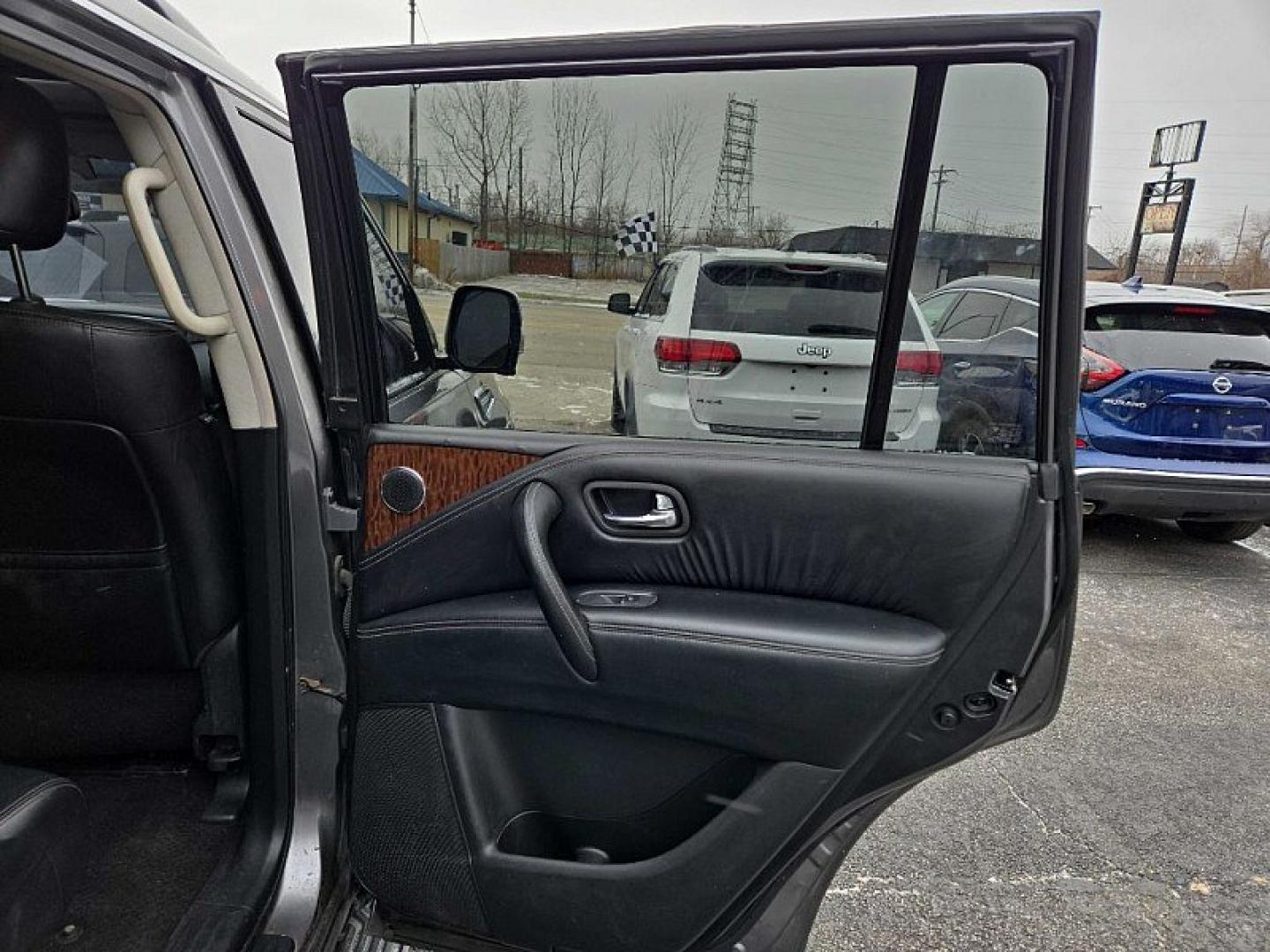 2020 GRAY /BLACK Nissan Armada SL AWD (JN8AY2NC4LX) with an 5.6L V8 DOHC 32V engine, 7A transmission, located at 3304 Woodville Road, Northwood, OH, 43619, (419) 210-8019, 41.612694, -83.480743 - Your #1 Destination for Auto Loans and mdash;No Matter Your Credit!At our dealership, we believe everyone deserves the opportunity to drive their dream car and mdash;whether you have good credit, bad credit, or no credit at all. With a wide selection of hundreds of cars, trucks, and SUVs, you'll fin - Photo#14