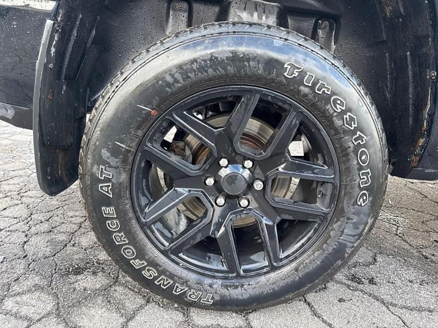 2019 BLACK /BLACK RAM 1500 Sport Crew Cab LWB 4WD (1C6SRFTT8KN) with an 5.7L V8 OHV 16V engine, 8A transmission, located at 3304 Woodville Road, Northwood, OH, 43619, (419) 210-8019, 41.612694, -83.480743 - Your #1 Destination for Auto Loans and mdash;No Matter Your Credit!At our dealership, we believe everyone deserves the opportunity to drive their dream car and mdash;whether you have good credit, bad credit, or no credit at all. With a wide selection of hundreds of cars, trucks, and SUVs, you'll fin - Photo#16