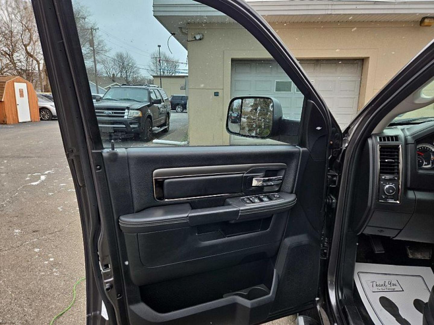 2014 GRAY RAM 1500 Sport Crew Cab LWB 4WD (1C6RR7UT2ES) with an 5.7L V8 OHV 16V engine, 6-Speed Automatic transmission, located at 3304 Woodville Road, Northwood, OH, 43619, (419) 210-8019, 41.612694, -83.480743 - Your #1 Destination for Auto Loans and mdash;No Matter Your Credit!At our dealership, we believe everyone deserves the opportunity to drive their dream car and mdash;whether you have good credit, bad credit, or no credit at all. With a wide selection of hundreds of cars, trucks, and SUVs, you'll fin - Photo#8