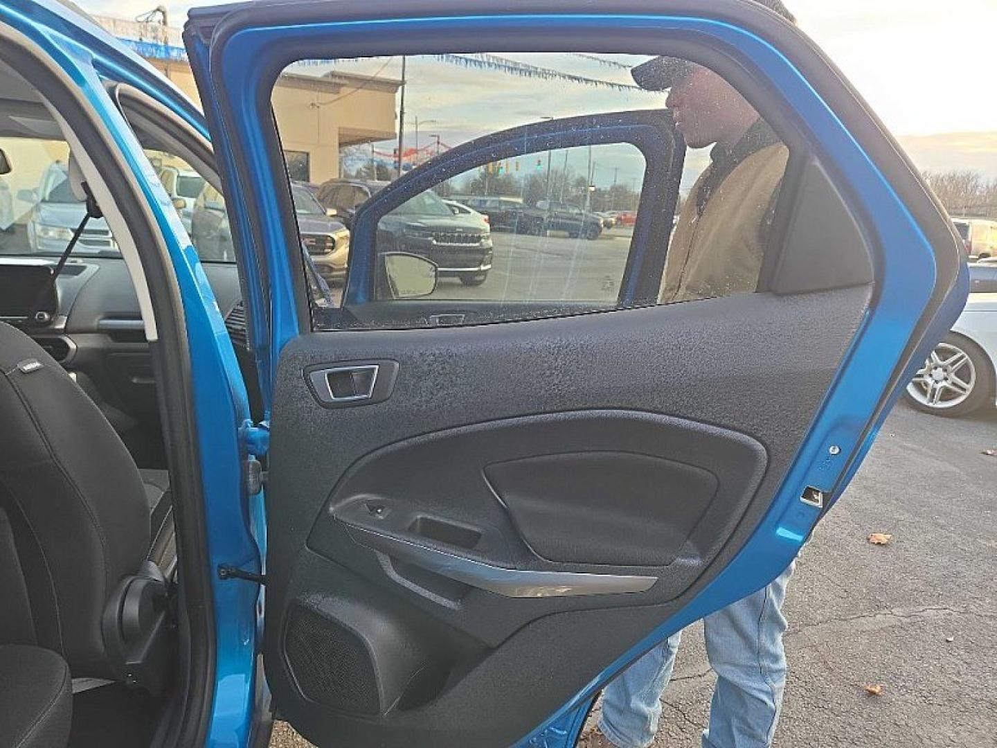 2019 BLUE Ford EcoSport SE AWD (MAJ6S3GL6KC) with an 2.0L L4 DOHC 16V engine, 6A transmission, located at 3304 Woodville Road, Northwood, OH, 43619, (419) 210-8019, 41.612694, -83.480743 - Your #1 Destination for Auto Loans and mdash;No Matter Your Credit!At our dealership, we believe everyone deserves the opportunity to drive their dream car and mdash;whether you have good credit, bad credit, or no credit at all. With a wide selection of hundreds of cars, trucks, and SUVs, you'll fin- Photo#13