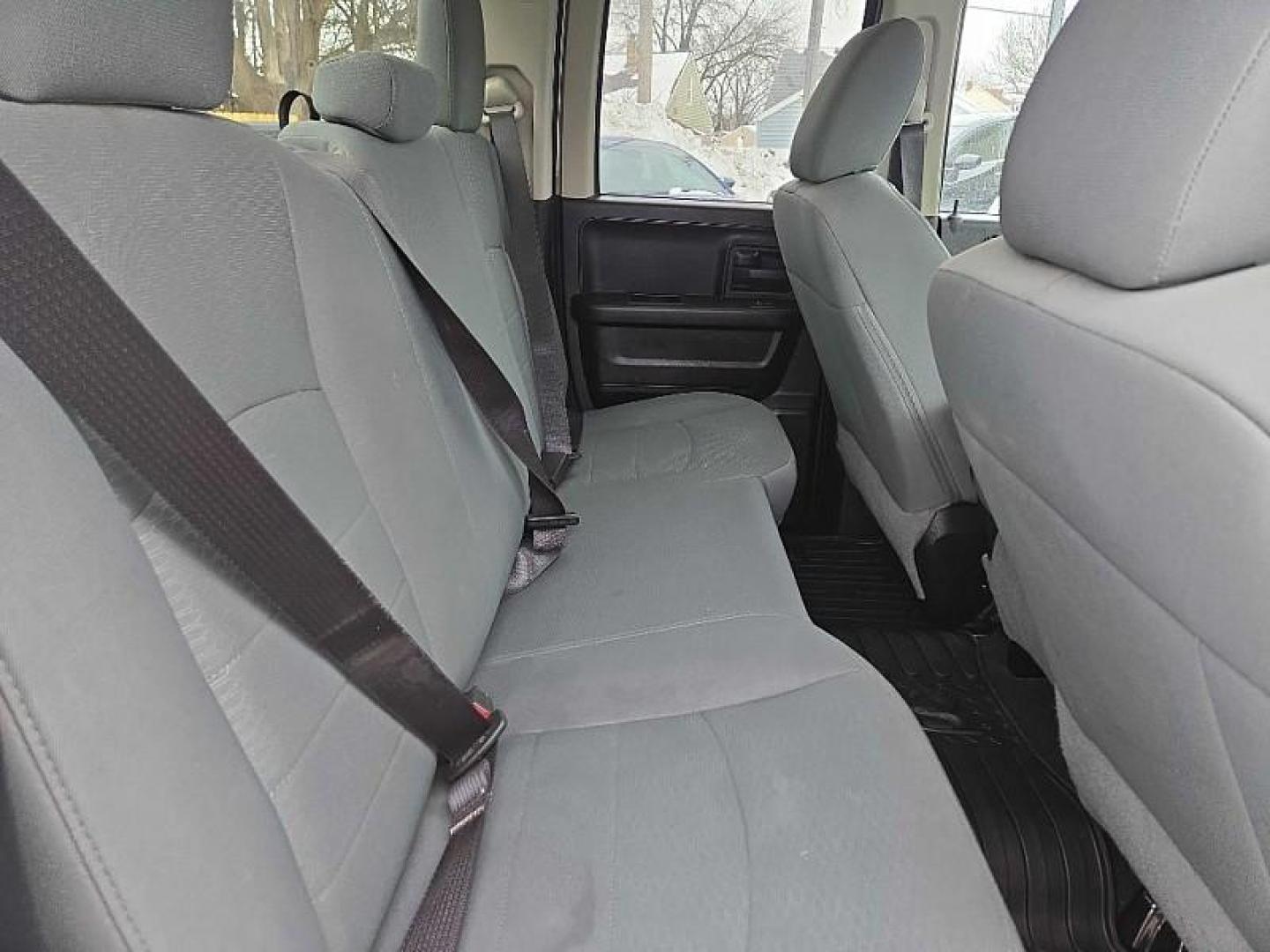 2016 WHITE RAM 1500 Tradesman Quad Cab 4WD (1C6RR7FG8GS) with an 3.6L V6 DOHC 24V FFV engine, 6A transmission, located at 3304 Woodville Road, Northwood, OH, 43619, (419) 210-8019, 41.612694, -83.480743 - Your #1 Destination for Auto Loans and mdash;No Matter Your Credit!At our dealership, we believe everyone deserves the opportunity to drive their dream car and mdash;whether you have good credit, bad credit, or no credit at all. With a wide selection of hundreds of cars, trucks, and SUVs, you'll fin - Photo#13