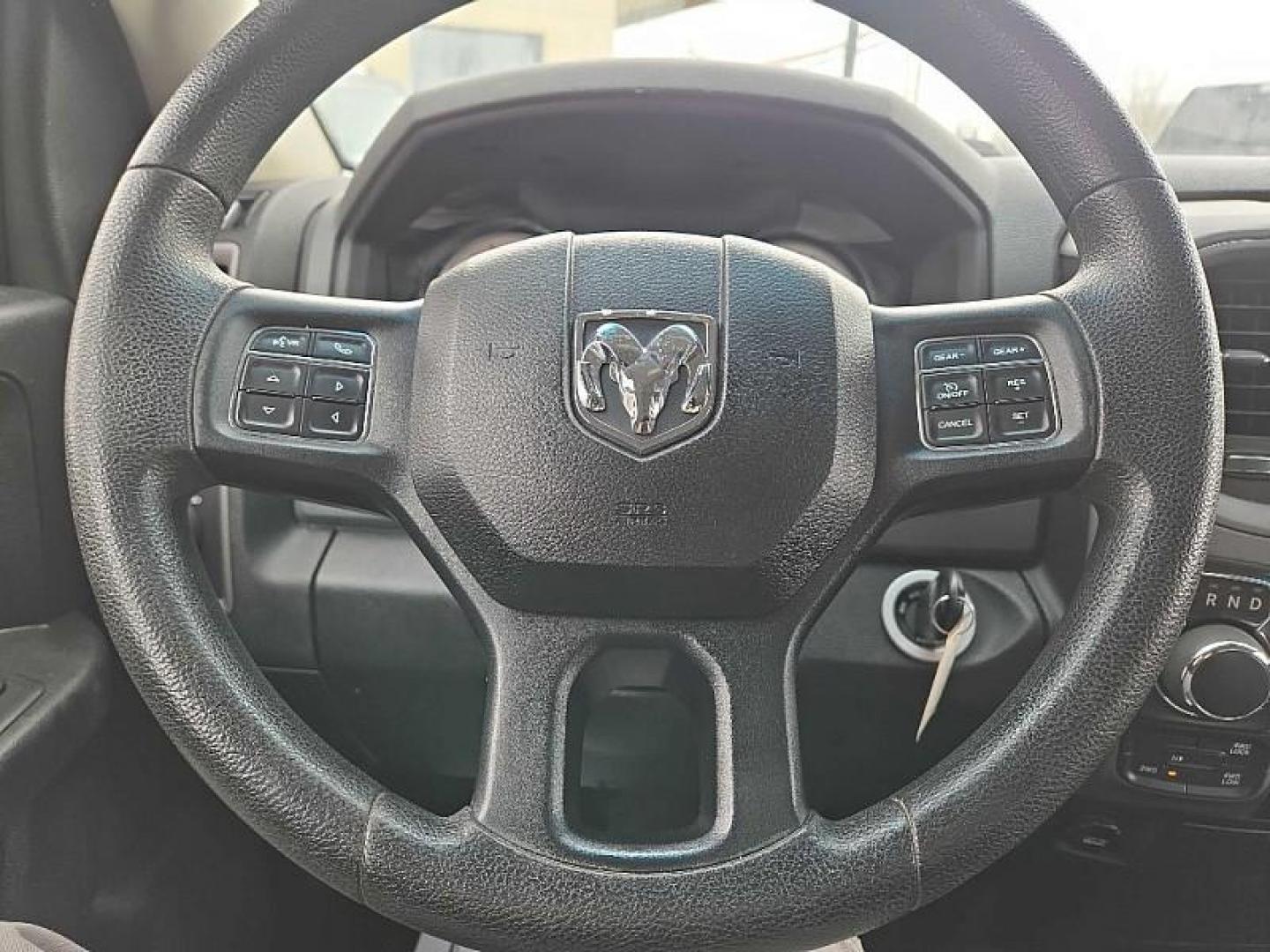 2016 WHITE RAM 1500 Tradesman Quad Cab 4WD (1C6RR7FG8GS) with an 3.6L V6 DOHC 24V FFV engine, 6A transmission, located at 3304 Woodville Road, Northwood, OH, 43619, (419) 210-8019, 41.612694, -83.480743 - Your #1 Destination for Auto Loans and mdash;No Matter Your Credit!At our dealership, we believe everyone deserves the opportunity to drive their dream car and mdash;whether you have good credit, bad credit, or no credit at all. With a wide selection of hundreds of cars, trucks, and SUVs, you'll fin - Photo#18