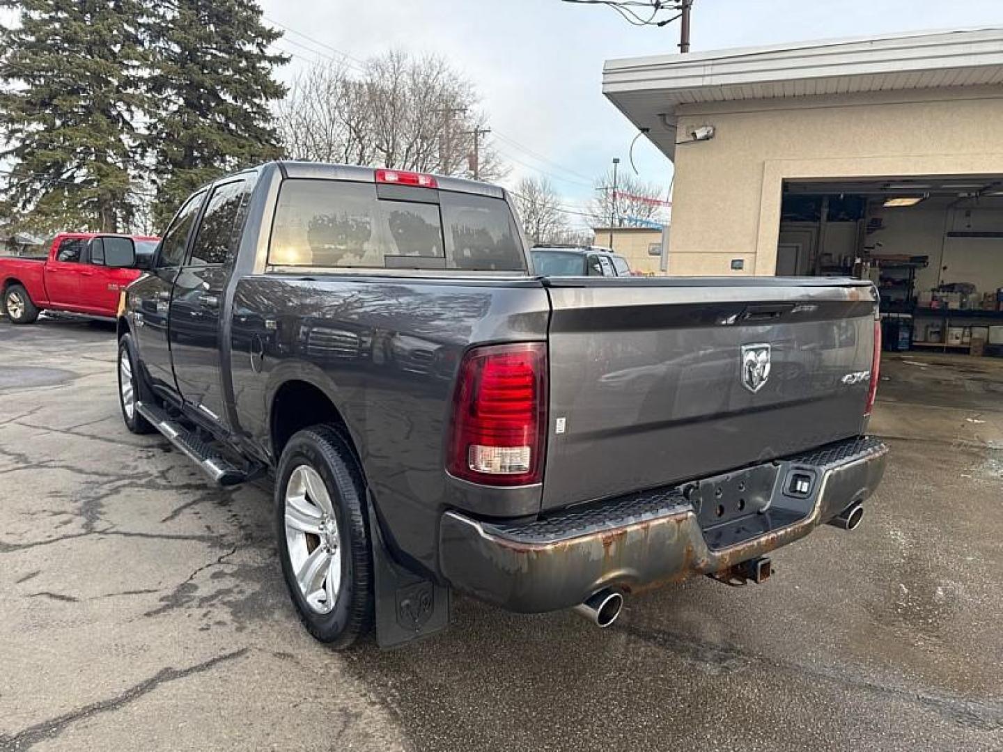 2016 GRAY /BLACK RAM 1500 Sport Crew Cab LWB 4WD (1C6RR7UT7GS) with an 5.7L V8 OHV 16V engine, 6A transmission, located at 3304 Woodville Road, Northwood, OH, 43619, (419) 210-8019, 41.612694, -83.480743 - Your #1 Destination for Auto Loans and mdash;No Matter Your Credit!At our dealership, we believe everyone deserves the opportunity to drive their dream car and mdash;whether you have good credit, bad credit, or no credit at all. With a wide selection of hundreds of cars, trucks, and SUVs, you'll fin - Photo#2
