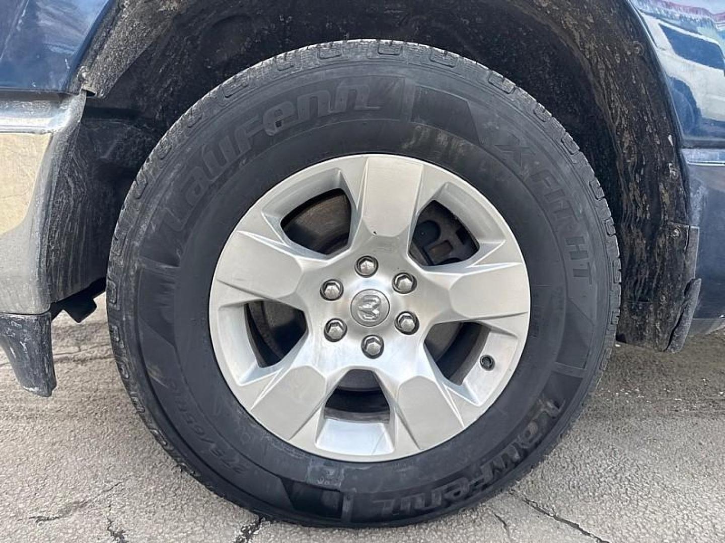 2019 BLUE /BLACK RAM 1500 Big Horn Crew Cab SWB 4WD (1C6RRFFG7KN) with an 3.6L V6 DOHC 24V engine, 8A transmission, located at 3304 Woodville Road, Northwood, OH, 43619, (419) 210-8019, 41.612694, -83.480743 - Your #1 Destination for Auto Loans and mdash;No Matter Your Credit!At our dealership, we believe everyone deserves the opportunity to drive their dream car and mdash;whether you have good credit, bad credit, or no credit at all. With a wide selection of hundreds of cars, trucks, and SUVs, you'll fin - Photo#16