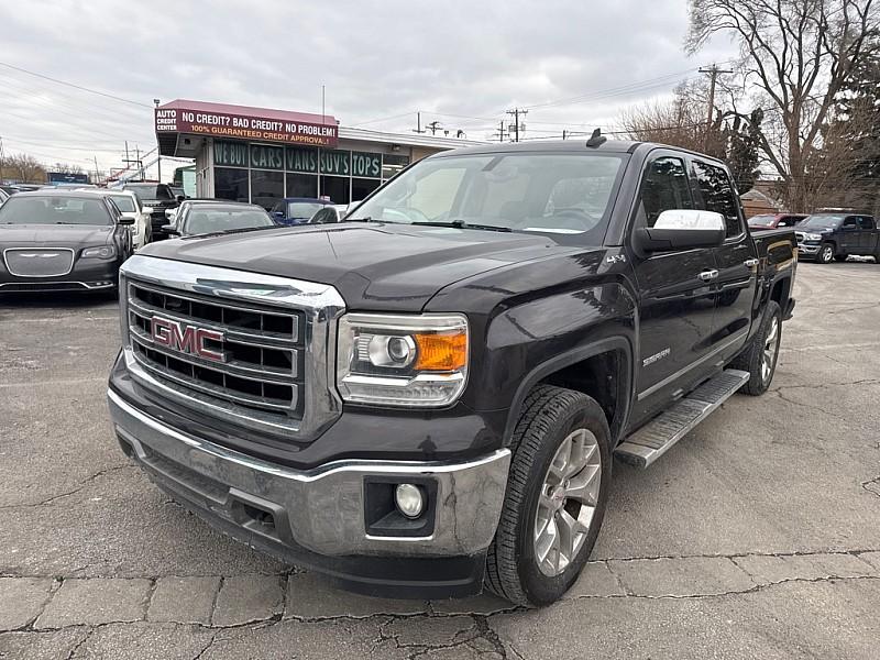 photo of 2015 GMC Sierra 1500 SLT Crew Cab Long Box 4WD