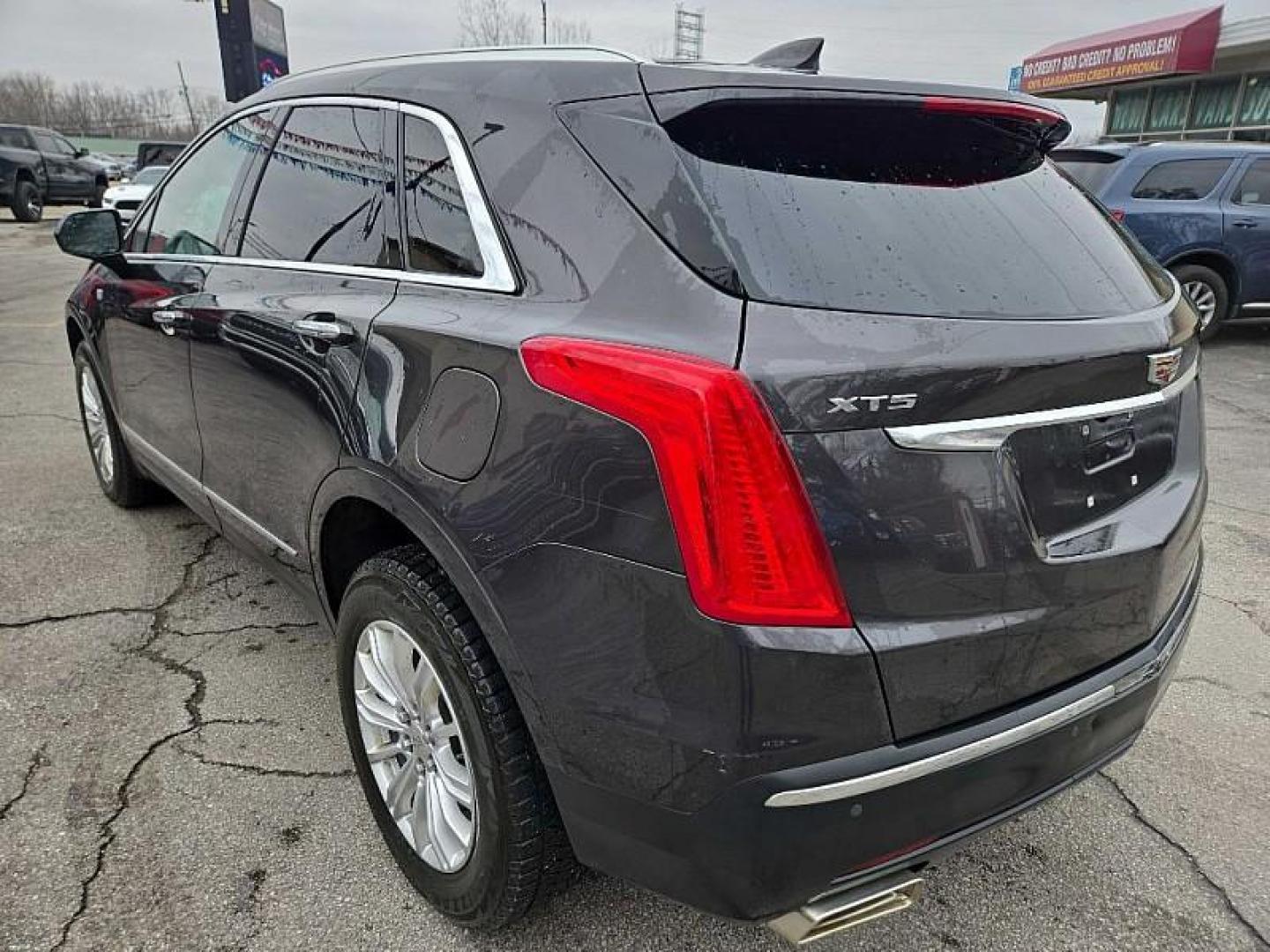 2017 GRAY /TAN Cadillac XT5 Base (1GYKNARS9HZ) with an 3.6L V6 DOHC 24V engine, 8A transmission, located at 3304 Woodville Road, Northwood, OH, 43619, (419) 210-8019, 41.612694, -83.480743 - Your #1 Destination for Auto Loans and mdash;No Matter Your Credit!At our dealership, we believe everyone deserves the opportunity to drive their dream car and mdash;whether you have good credit, bad credit, or no credit at all. With a wide selection of hundreds of cars, trucks, and SUVs, you'll fin - Photo#2