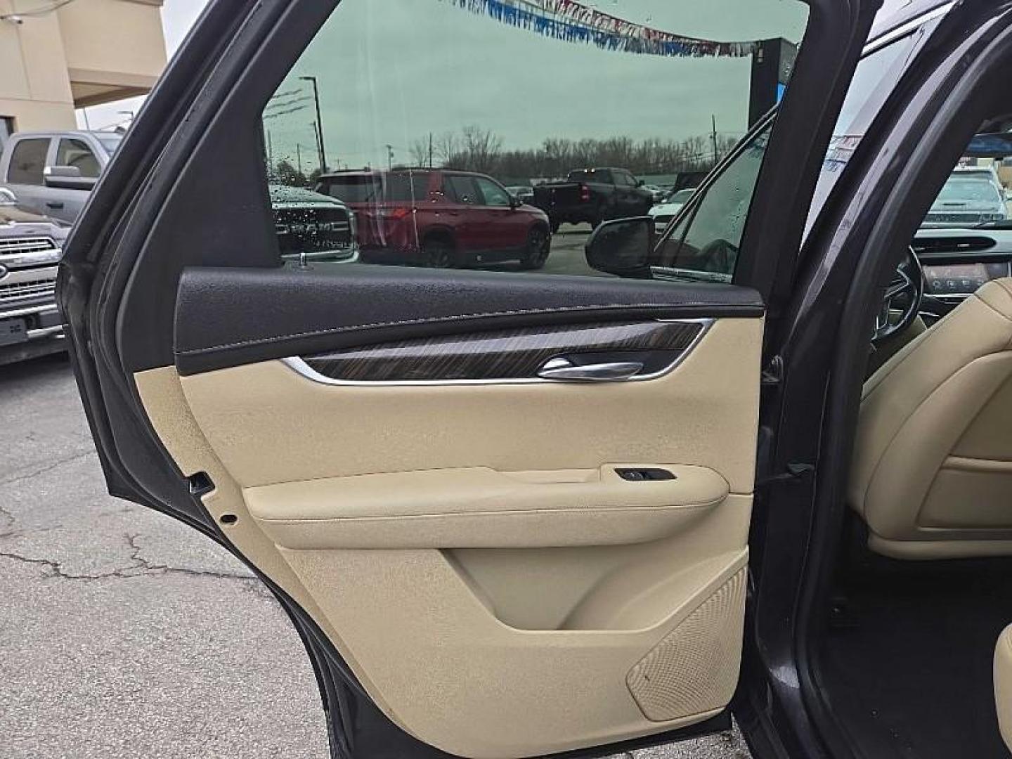 2017 GRAY /TAN Cadillac XT5 Base (1GYKNARS9HZ) with an 3.6L V6 DOHC 24V engine, 8A transmission, located at 3304 Woodville Road, Northwood, OH, 43619, (419) 210-8019, 41.612694, -83.480743 - Your #1 Destination for Auto Loans and mdash;No Matter Your Credit!At our dealership, we believe everyone deserves the opportunity to drive their dream car and mdash;whether you have good credit, bad credit, or no credit at all. With a wide selection of hundreds of cars, trucks, and SUVs, you'll fin - Photo#10