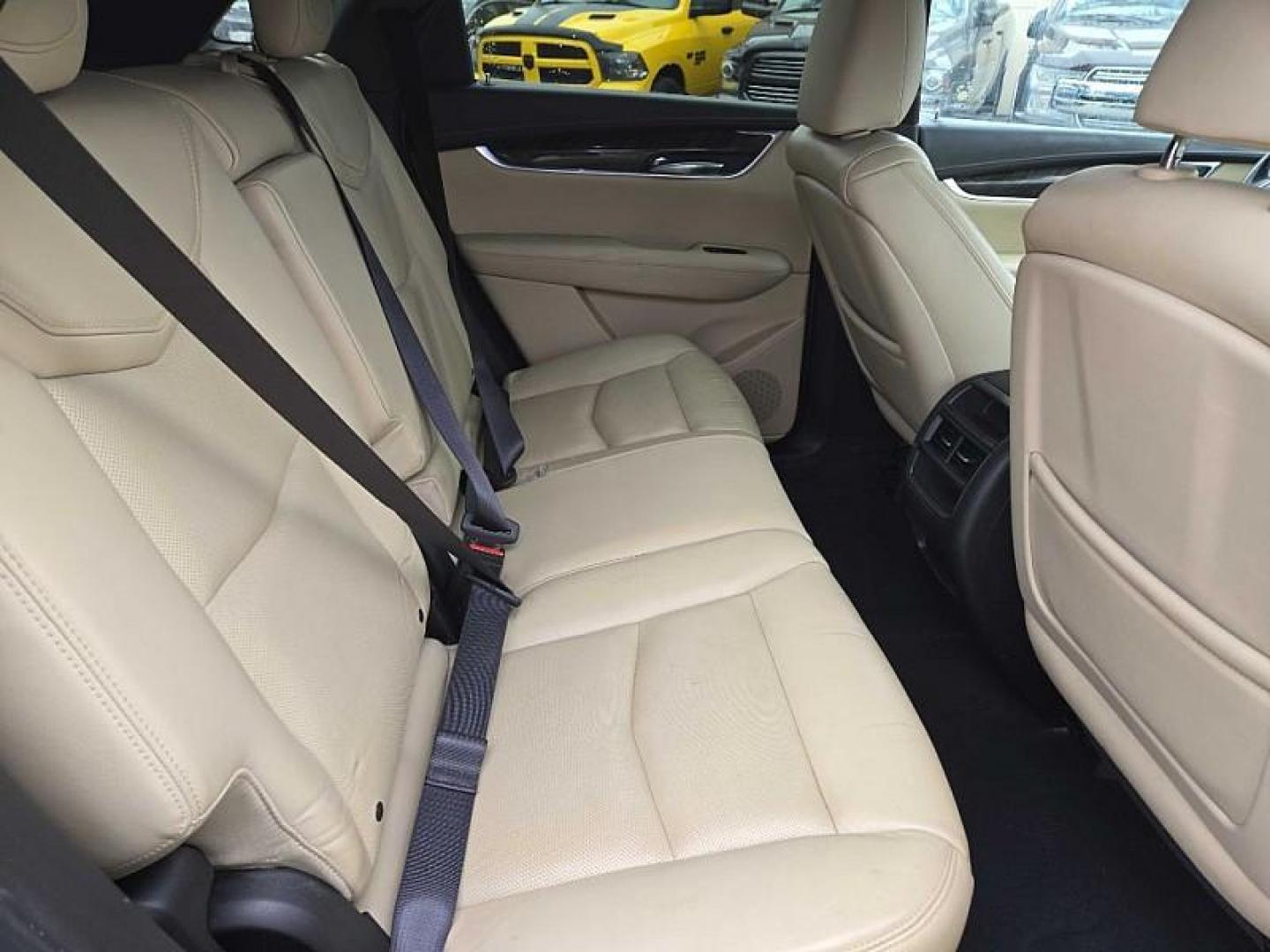 2017 GRAY /TAN Cadillac XT5 Base (1GYKNARS9HZ) with an 3.6L V6 DOHC 24V engine, 8A transmission, located at 3304 Woodville Road, Northwood, OH, 43619, (419) 210-8019, 41.612694, -83.480743 - Your #1 Destination for Auto Loans and mdash;No Matter Your Credit!At our dealership, we believe everyone deserves the opportunity to drive their dream car and mdash;whether you have good credit, bad credit, or no credit at all. With a wide selection of hundreds of cars, trucks, and SUVs, you'll fin - Photo#14