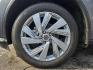 2019 GRAY /BLACK Nissan Murano Platinum AWD (5N1AZ2MS9KN) with an 3.5L V6 DOHC 24V engine, CVT transmission, located at 3304 Woodville Road, Northwood, OH, 43619, (419) 210-8019, 41.612694, -83.480743 - Your #1 Destination for Auto Loans and mdash;No Matter Your Credit!At our dealership, we believe everyone deserves the opportunity to drive their dream car and mdash;whether you have good credit, bad credit, or no credit at all. With a wide selection of hundreds of cars, trucks, and SUVs, you'll fin - Photo#17