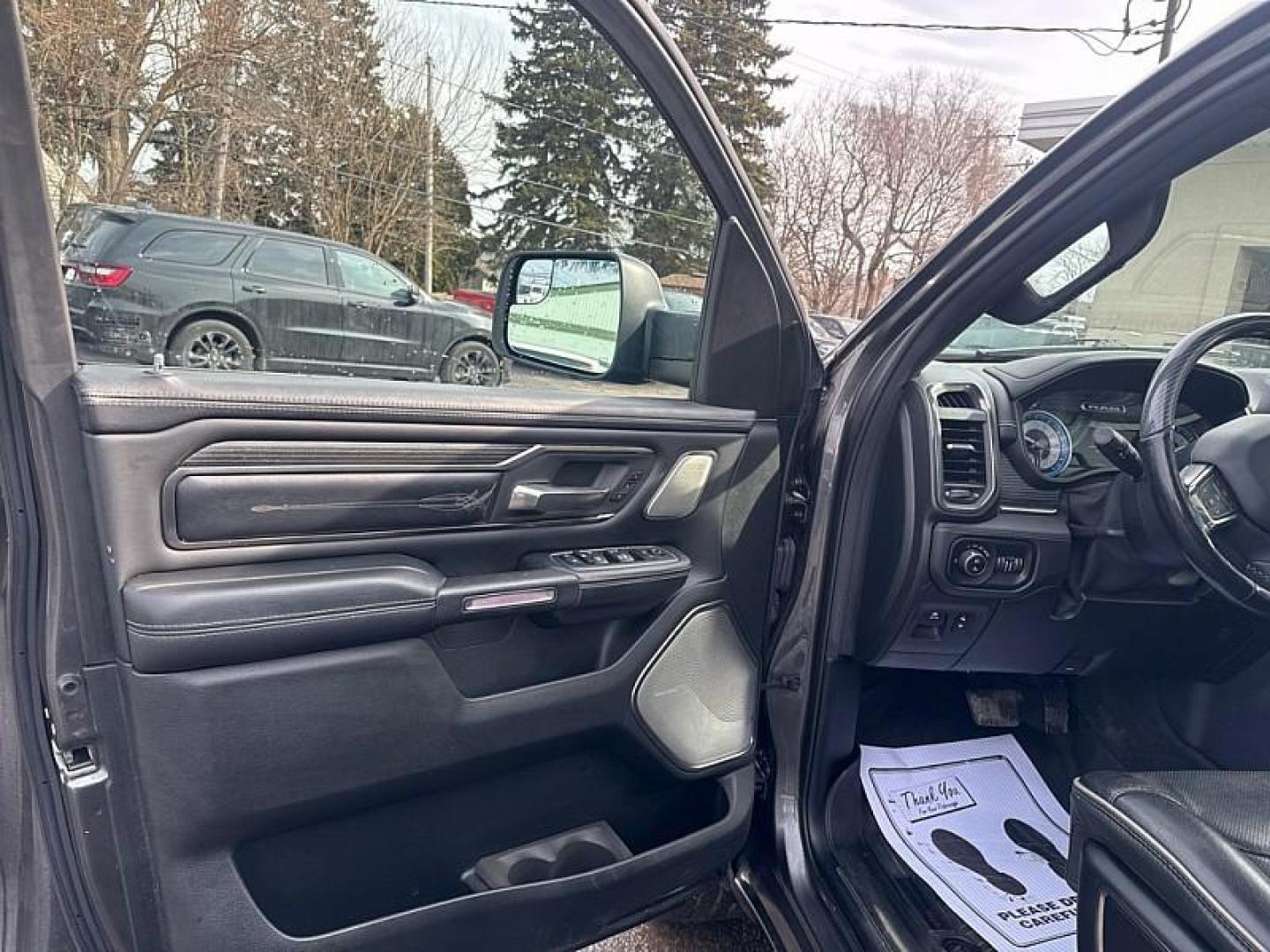 2020 GRAY /BLACK RAM 1500 Limited Crew Cab SWB 4WD (1C6SRFHT6LN) with an 5.7L V8 OHV 16V engine, 8A transmission, located at 3304 Woodville Road, Northwood, OH, 43619, (419) 210-8019, 41.612694, -83.480743 - Your #1 Destination for Auto Loans and mdash;No Matter Your Credit!At our dealership, we believe everyone deserves the opportunity to drive their dream car and mdash;whether you have good credit, bad credit, or no credit at all. With a wide selection of hundreds of cars, trucks, and SUVs, you'll fin - Photo#8