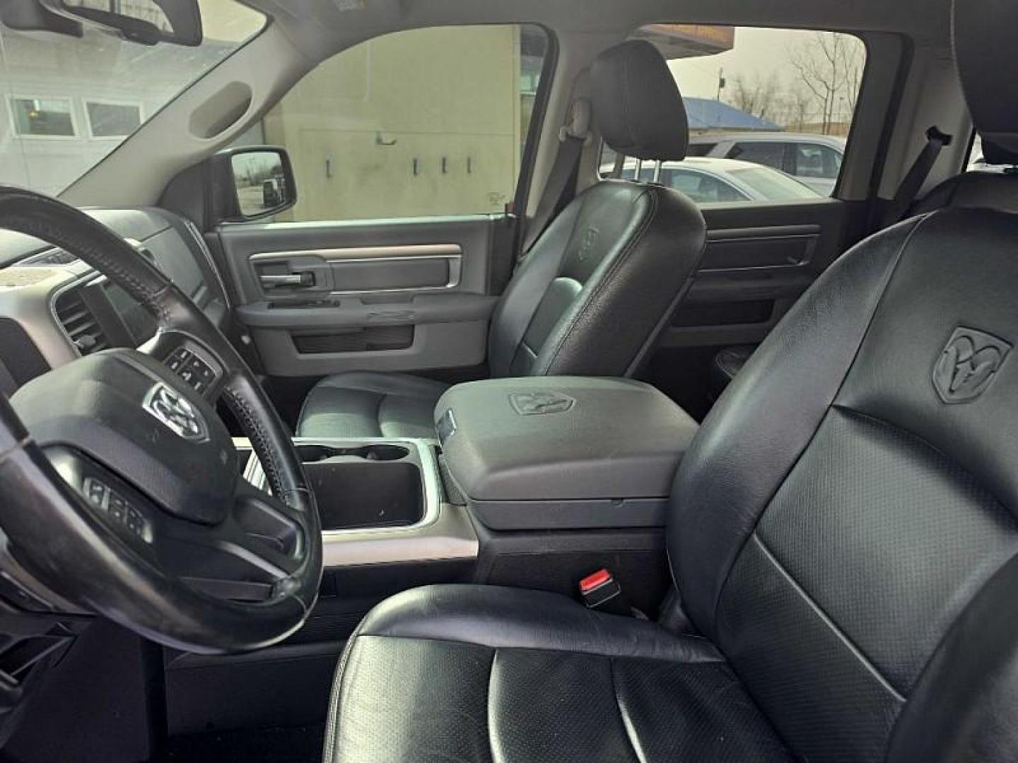 2018 BLACK /BLACK RAM 1500 SLT Crew Cab SWB 4WD (1C6RR7LMXJS) with an 3.0L V6 DIESEL engine, 8A transmission, located at 3304 Woodville Road, Northwood, OH, 43619, (419) 210-8019, 41.612694, -83.480743 - Your #1 Destination for Auto Loans and mdash;No Matter Your Credit!At our dealership, we believe everyone deserves the opportunity to drive their dream car and mdash;whether you have good credit, bad credit, or no credit at all. With a wide selection of hundreds of cars, trucks, and SUVs, you'll fin - Photo#8