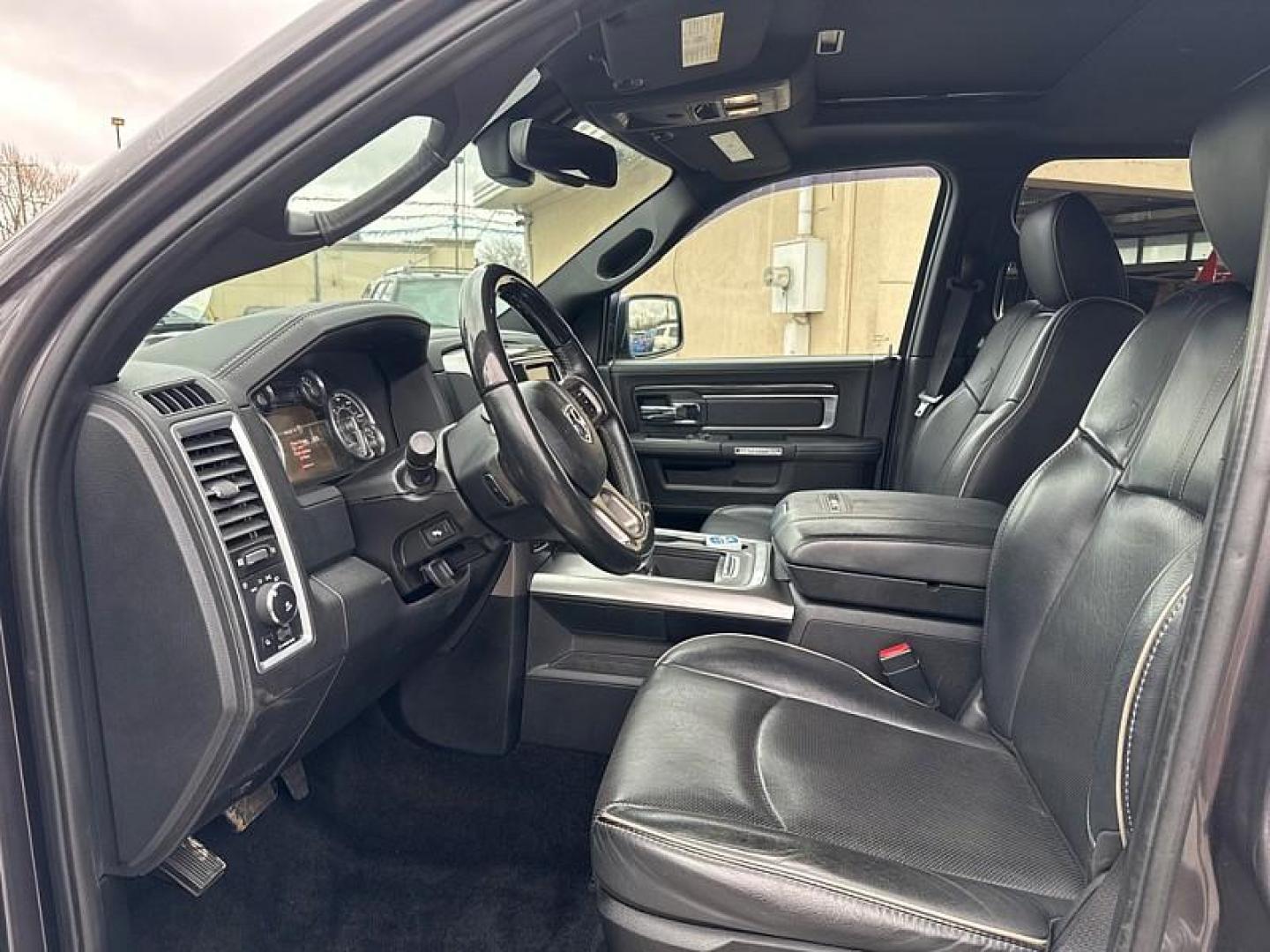 2016 GRAY /BLACK RAM 1500 Longhorn Crew Cab SWB 4WD (1C6RR7PT2GS) with an 5.7L V8 OHV 16V engine, 6A transmission, located at 3304 Woodville Road, Northwood, OH, 43619, (419) 210-8019, 41.612694, -83.480743 - Your #1 Destination for Auto Loans and mdash;No Matter Your Credit!At our dealership, we believe everyone deserves the opportunity to drive their dream car and mdash;whether you have good credit, bad credit, or no credit at all. With a wide selection of hundreds of cars, trucks, and SUVs, you'll fin - Photo#9