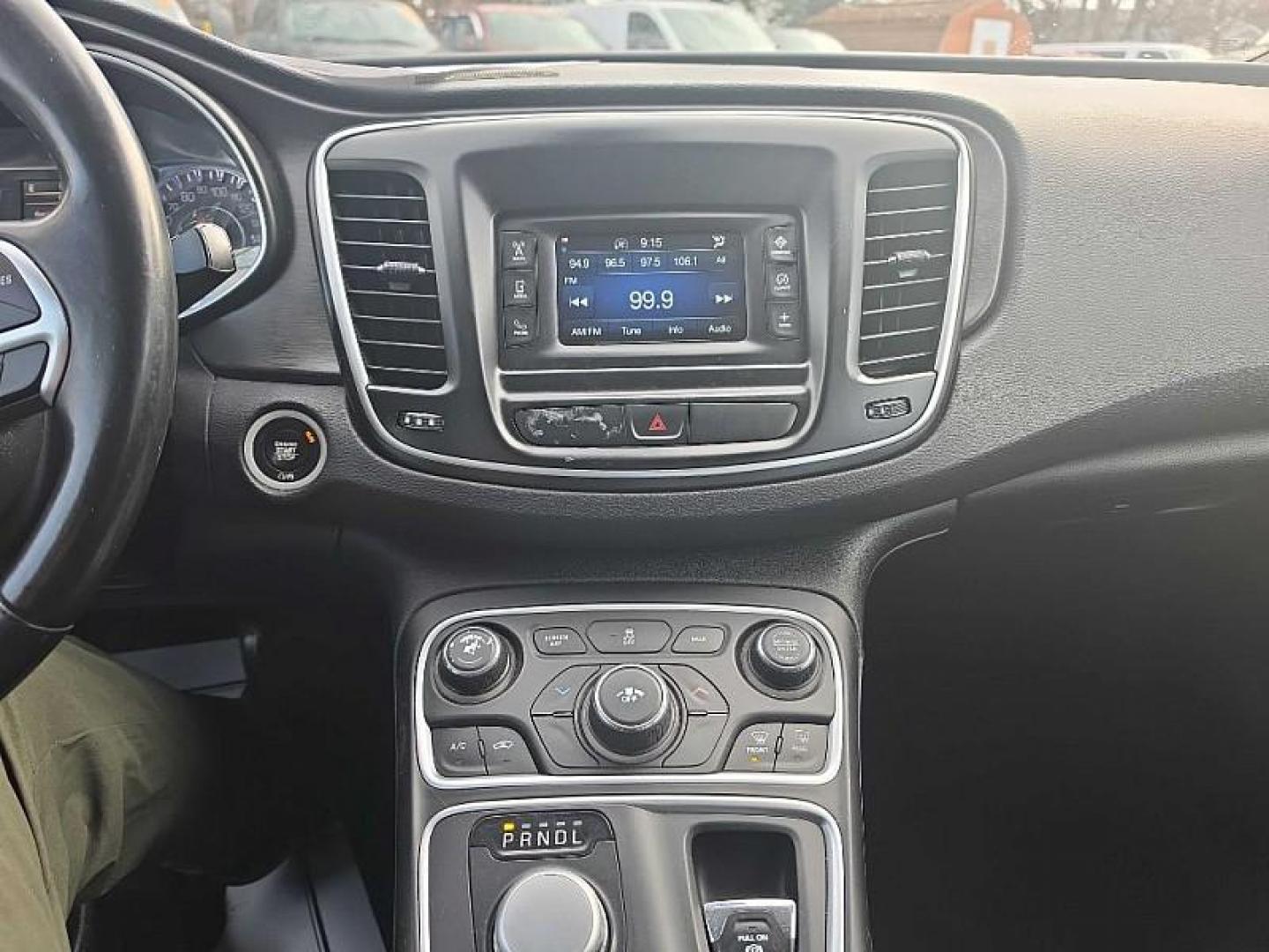 2017 GRAY /BLACK Chrysler 200 LX (1C3CCCFB6HN) with an 2.4L L4 DOHC 16V engine, 9A transmission, located at 3304 Woodville Road, Northwood, OH, 43619, (419) 210-8019, 41.612694, -83.480743 - Your #1 Destination for Auto Loans and mdash;No Matter Your Credit!At our dealership, we believe everyone deserves the opportunity to drive their dream car and mdash;whether you have good credit, bad credit, or no credit at all. With a wide selection of hundreds of cars, trucks, and SUVs, you'll fin - Photo#21