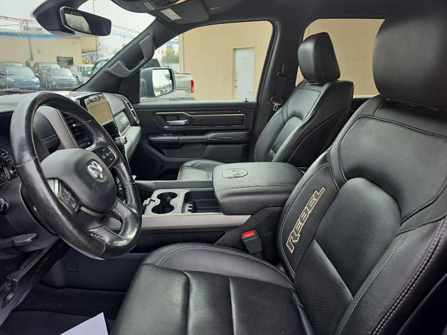 2020 BLACK /BLACK RAM 1500 Rebel Crew Cab SB 4WD (1C6SRFLMXLN) with an 3.5L V6 DOHC 24V engine, 8A transmission, located at 3304 Woodville Road, Northwood, OH, 43619, (419) 210-8019, 41.612694, -83.480743 - Your #1 Destination for Auto Loans and mdash;No Matter Your Credit!At our dealership, we believe everyone deserves the opportunity to drive their dream car and mdash;whether you have good credit, bad credit, or no credit at all. With a wide selection of hundreds of cars, trucks, and SUVs, you'll fin - Photo#9