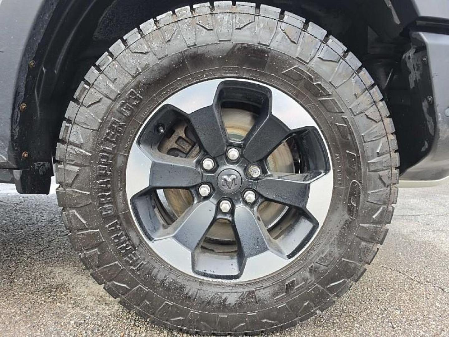 2020 BLACK /BLACK RAM 1500 Rebel Crew Cab SB 4WD (1C6SRFLMXLN) with an 3.5L V6 DOHC 24V engine, 8A transmission, located at 3304 Woodville Road, Northwood, OH, 43619, (419) 210-8019, 41.612694, -83.480743 - Your #1 Destination for Auto Loans and mdash;No Matter Your Credit!At our dealership, we believe everyone deserves the opportunity to drive their dream car and mdash;whether you have good credit, bad credit, or no credit at all. With a wide selection of hundreds of cars, trucks, and SUVs, you'll fin - Photo#18