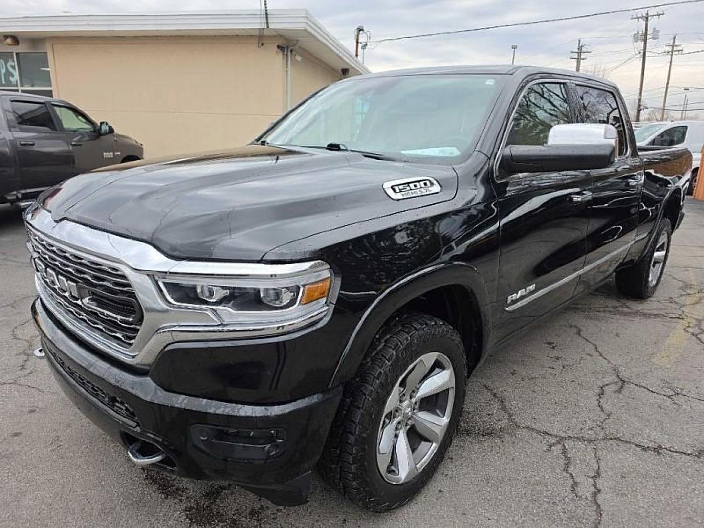 2019 BLACK /BEIGE RAM 1500 Limited Crew Cab LWB 4WD (1C6SRFPT5KN) with an 5.7L V8 OHV 16V engine, 8A transmission, located at 3304 Woodville Road, Northwood, OH, 43619, (419) 210-8019, 41.612694, -83.480743 - Your #1 Destination for Auto Loans and mdash;No Matter Your Credit!At our dealership, we believe everyone deserves the opportunity to drive their dream car and mdash;whether you have good credit, bad credit, or no credit at all. With a wide selection of hundreds of cars, trucks, and SUVs, you'll fin - Photo#0