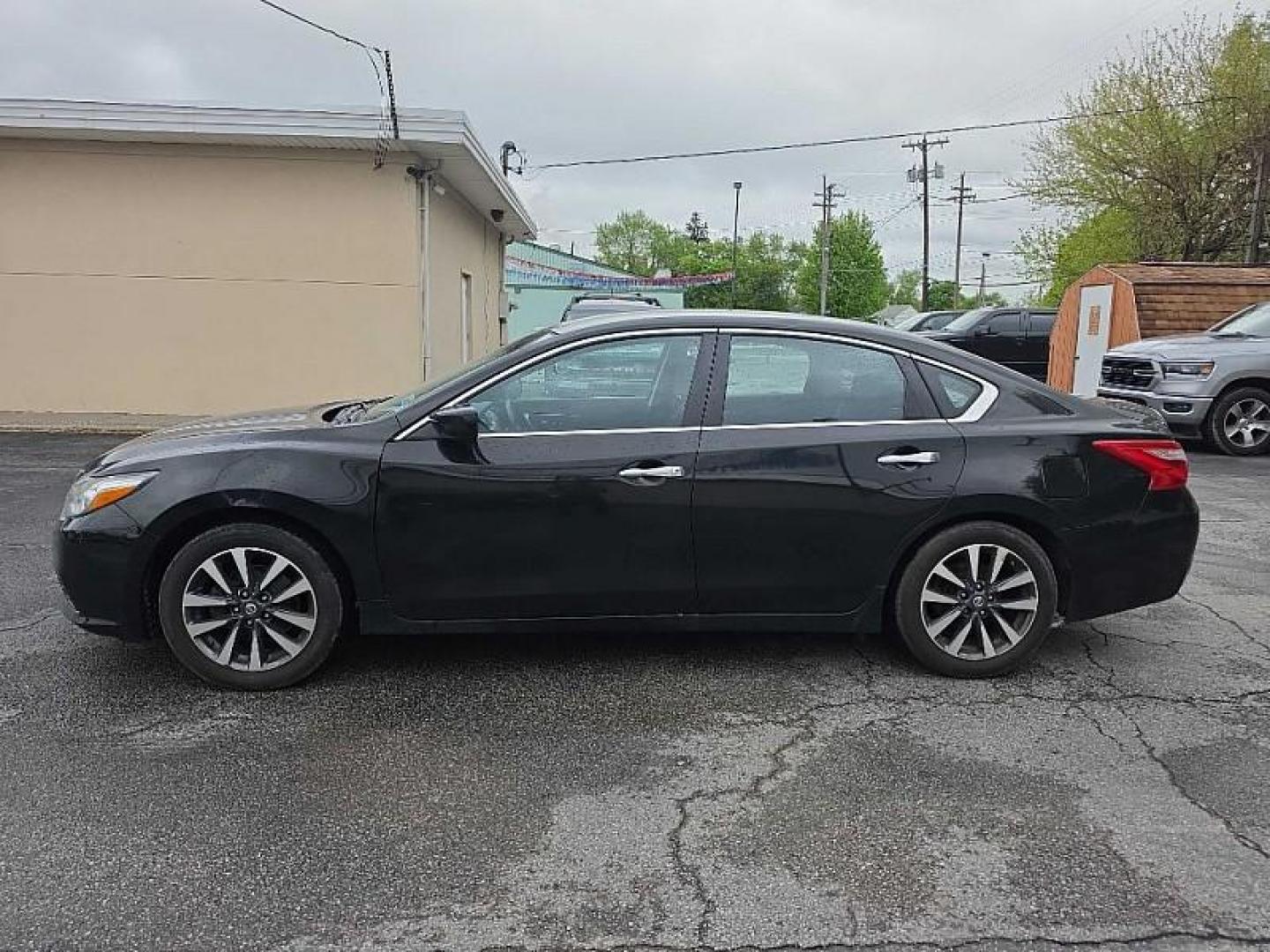 2017 BLACK /BLACK Nissan Altima 2.5 S (1N4AL3AP9HC) with an 2.5L L4 DOHC 16V engine, CVT transmission, located at 3304 Woodville Road, Northwood, OH, 43619, (419) 210-8019, 41.612694, -83.480743 - Your #1 Destination for Auto Loans and mdash;No Matter Your Credit!At our dealership, we believe everyone deserves the opportunity to drive their dream car and mdash;whether you have good credit, bad credit, or no credit at all. With a wide selection of hundreds of cars, trucks, and SUVs, you'll fin - Photo#1