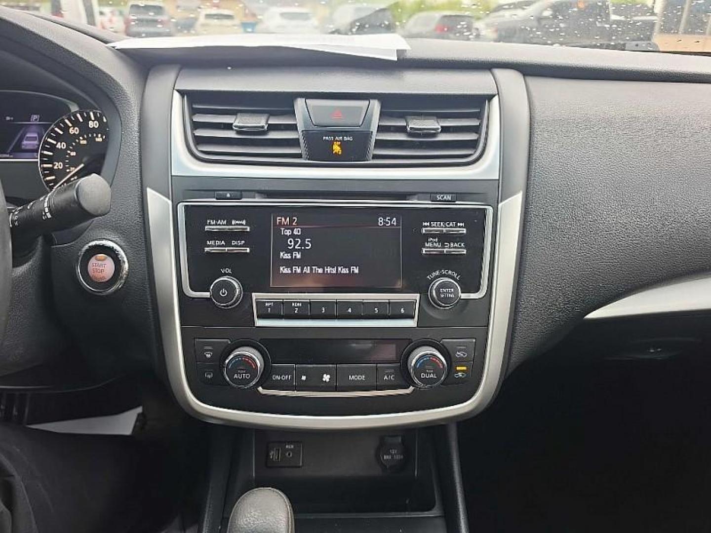 2017 BLACK /BLACK Nissan Altima 2.5 S (1N4AL3AP9HC) with an 2.5L L4 DOHC 16V engine, CVT transmission, located at 3304 Woodville Road, Northwood, OH, 43619, (419) 210-8019, 41.612694, -83.480743 - Your #1 Destination for Auto Loans and mdash;No Matter Your Credit!At our dealership, we believe everyone deserves the opportunity to drive their dream car and mdash;whether you have good credit, bad credit, or no credit at all. With a wide selection of hundreds of cars, trucks, and SUVs, you'll fin - Photo#43