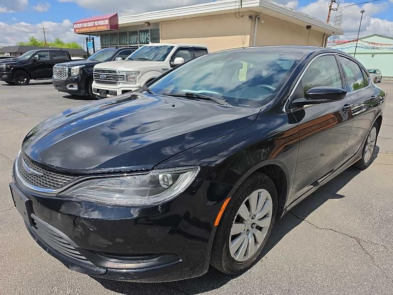 photo of 2016 Chrysler 200 LX