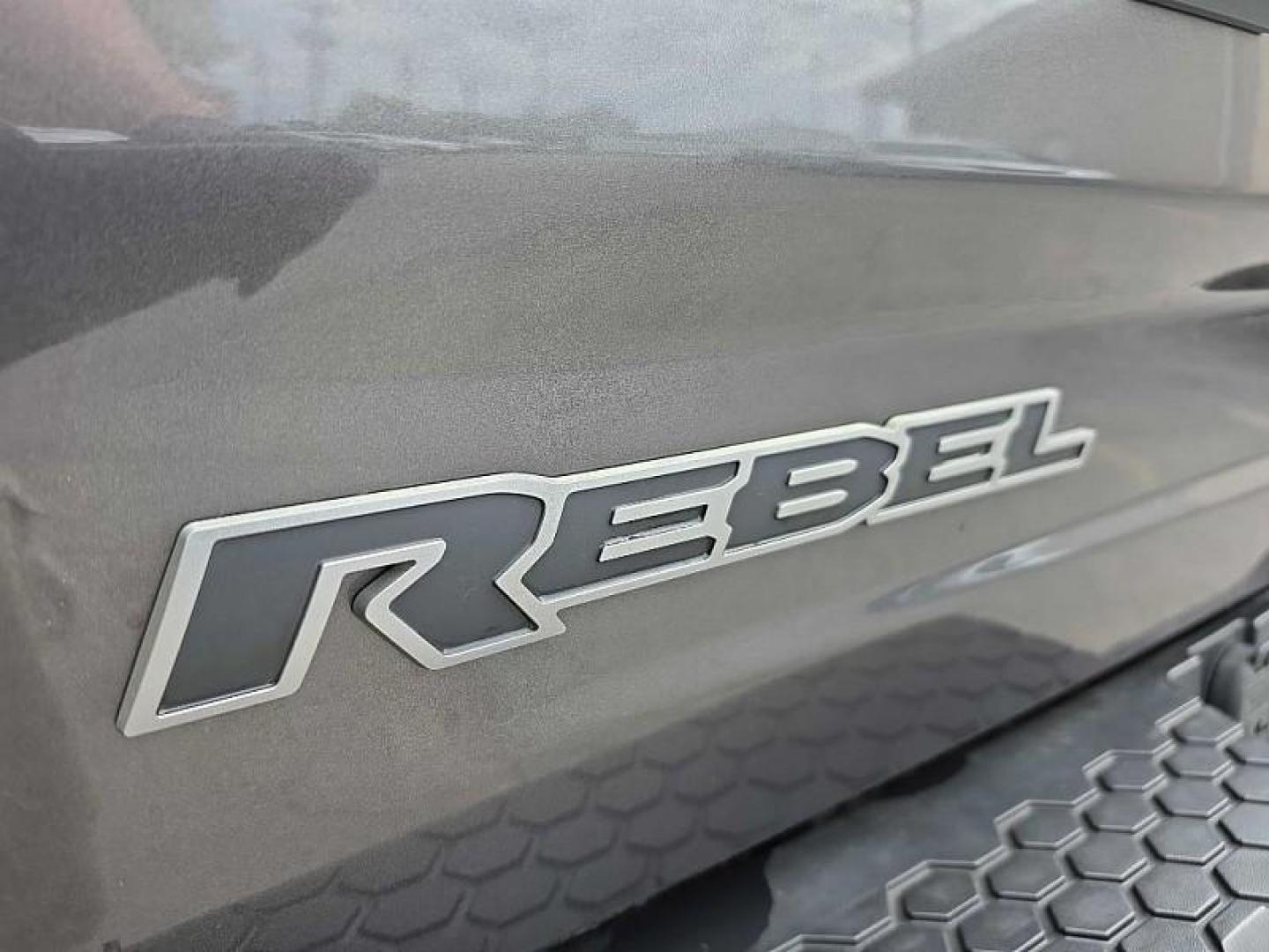 2017 GRAY /BLACK RAM 1500 Rebel Crew Cab SWB 4WD (1C6RR7YT4HS) with an 5.7L V8 OHV 16V engine, 8A transmission, located at 3304 Woodville Road, Northwood, OH, 43619, (419) 210-8019, 41.612694, -83.480743 - Your #1 Destination for Auto Loans and mdash;No Matter Your Credit!At our dealership, we believe everyone deserves the opportunity to drive their dream car and mdash;whether you have good credit, bad credit, or no credit at all. With a wide selection of hundreds of cars, trucks, and SUVs, you'll fin - Photo#13