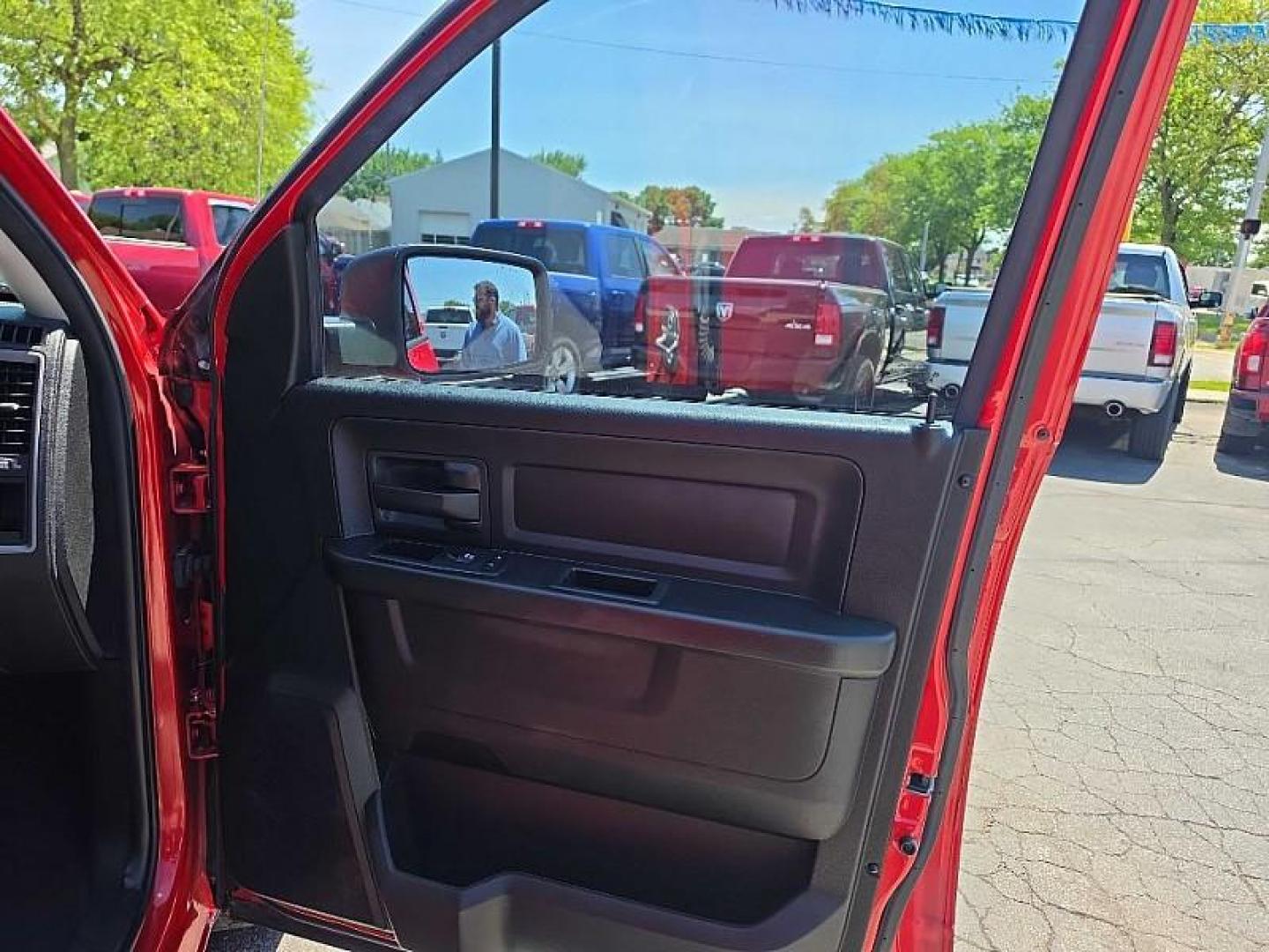 2018 RED /GRAY RAM 1500 Tradesman Quad Cab 2WD (1C6RR6FT8JS) with an 5.7L V8 OHV 16V engine, 8A transmission, located at 3304 Woodville Road, Northwood, OH, 43619, (419) 210-8019, 41.612694, -83.480743 - Your #1 Destination for Auto Loans and mdash;No Matter Your Credit!At our dealership, we believe everyone deserves the opportunity to drive their dream car and mdash;whether you have good credit, bad credit, or no credit at all. With a wide selection of hundreds of cars, trucks, and SUVs, you'll fin - Photo#14