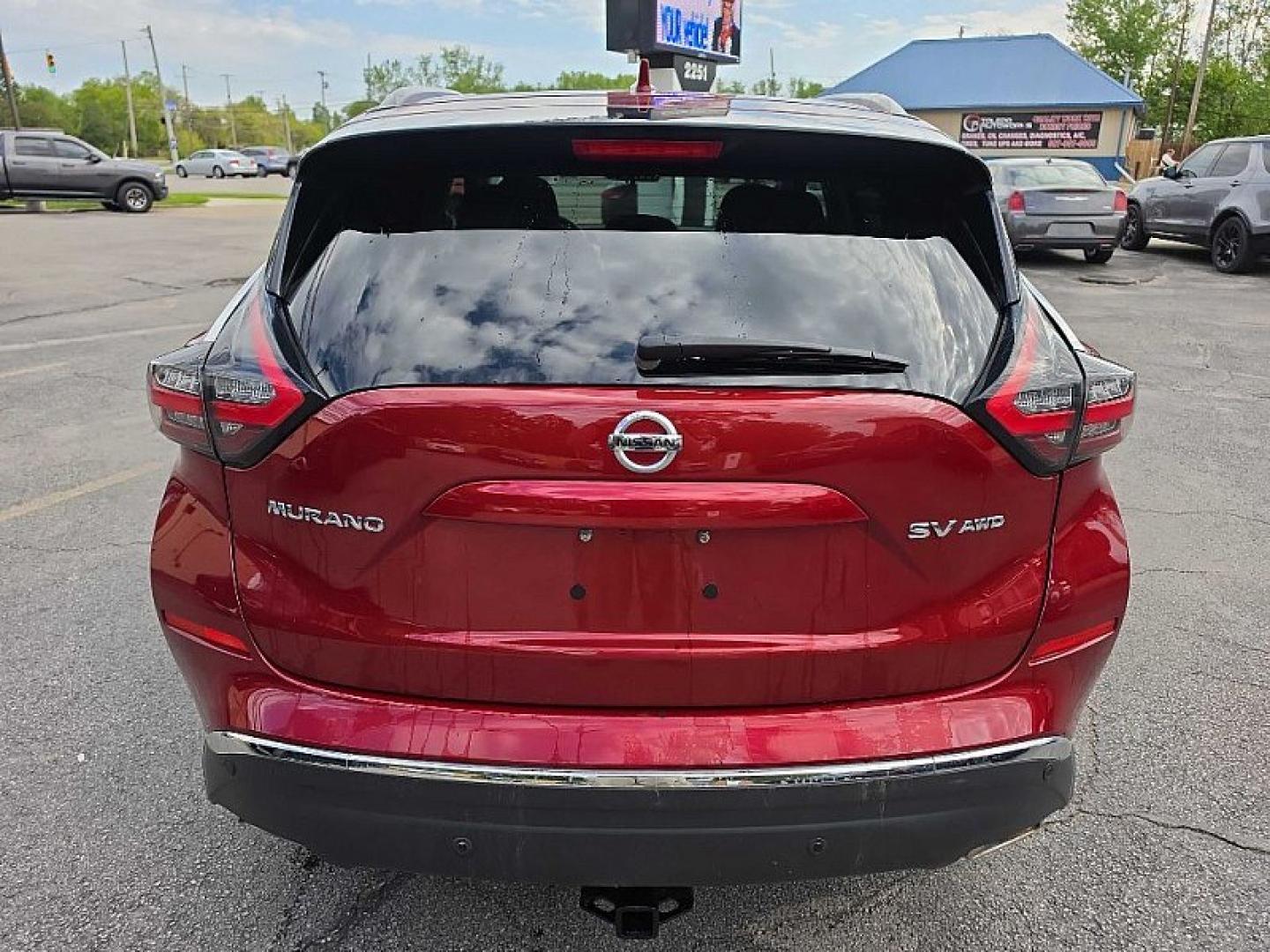 2021 RED /BLACK Nissan Murano SV AWD (5N1AZ2BS2MC) with an 3.5L V6 DOHC 24V engine, CVT transmission, located at 3304 Woodville Road, Northwood, OH, 43619, (419) 210-8019, 41.612694, -83.480743 - Your #1 Destination for Auto Loans and mdash;No Matter Your Credit!At our dealership, we believe everyone deserves the opportunity to drive their dream car and mdash;whether you have good credit, bad credit, or no credit at all. With a wide selection of hundreds of cars, trucks, and SUVs, you'll fin - Photo#3