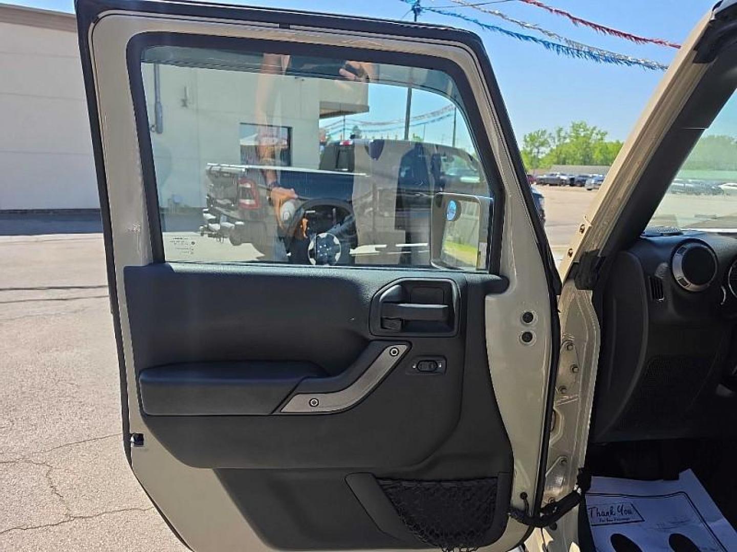 2018 TAN /BLACK/TAN Jeep Wrangler Unlimited Sport 4WD (1C4BJWDG5JL) with an 3.6L V6 DOHC 24V FFV engine, Automatic 5-Spd transmission, located at 3304 Woodville Road, Northwood, OH, 43619, (419) 210-8019, 41.612694, -83.480743 - Your #1 Destination for Auto Loans and mdash;No Matter Your Credit!At our dealership, we believe everyone deserves the opportunity to drive their dream car and mdash;whether you have good credit, bad credit, or no credit at all. With a wide selection of hundreds of cars, trucks, and SUVs, you'll fin - Photo#8