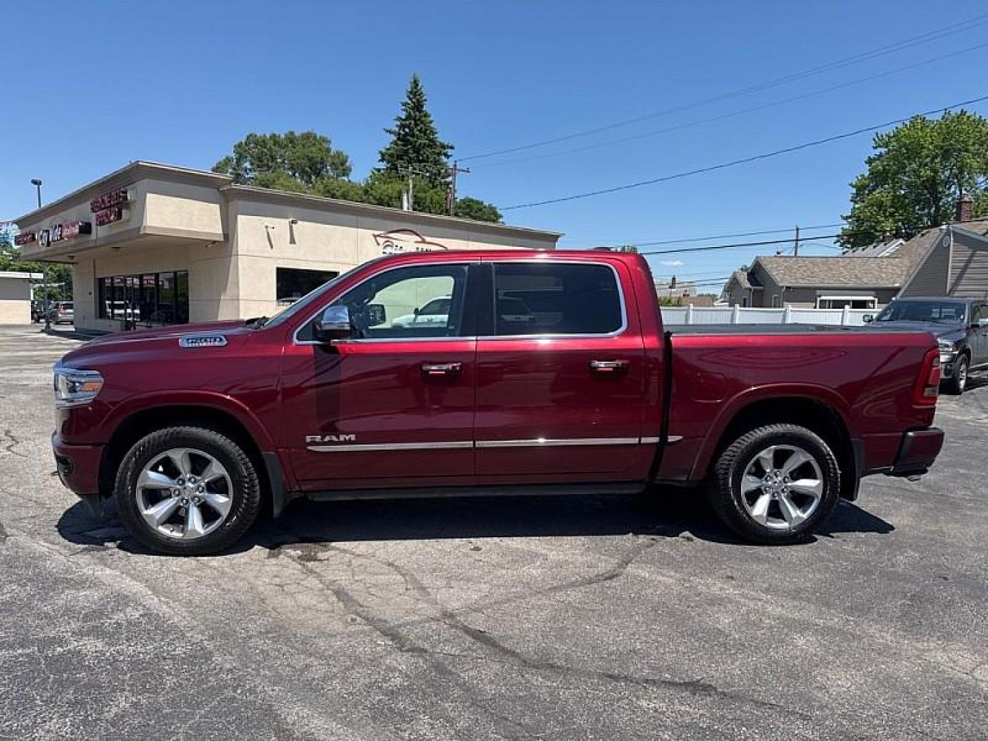 2020 RED /BLACK RAM 1500 Limited Crew Cab SWB 4WD (1C6SRFHM3LN) with an 3.0L V6 DOHC 24V TURBO DIESEL engine, 8A transmission, located at 3304 Woodville Road, Northwood, OH, 43619, (419) 210-8019, 41.612694, -83.480743 - Your #1 Destination for Auto Loans and mdash;No Matter Your Credit!At our dealership, we believe everyone deserves the opportunity to drive their dream car and mdash;whether you have good credit, bad credit, or no credit at all. With a wide selection of hundreds of cars, trucks, and SUVs, you'll fin - Photo#1