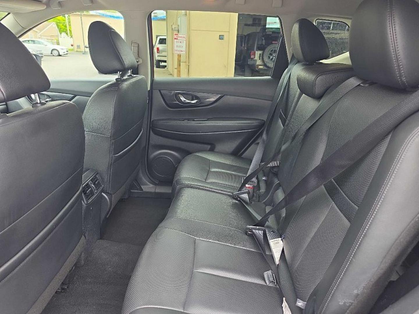 2020 RED /BLACK Nissan Rogue S AWD (5N1AT2MV7LC) with an 2.5L L4 DOHC 16V engine, CVT transmission, located at 3304 Woodville Road, Northwood, OH, 43619, (419) 210-8019, 41.612694, -83.480743 - Your #1 Destination for Auto Loans and mdash;No Matter Your Credit!At our dealership, we believe everyone deserves the opportunity to drive their dream car and mdash;whether you have good credit, bad credit, or no credit at all. With a wide selection of hundreds of cars, trucks, and SUVs, you'll fin - Photo#11