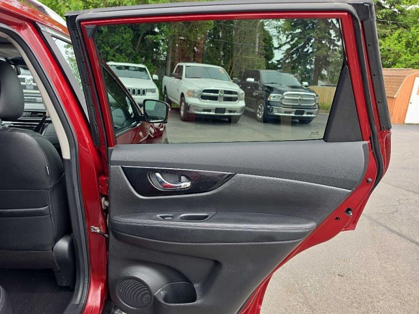 2020 RED /BLACK Nissan Rogue S AWD (5N1AT2MV7LC) with an 2.5L L4 DOHC 16V engine, CVT transmission, located at 3304 Woodville Road, Northwood, OH, 43619, (419) 210-8019, 41.612694, -83.480743 - Your #1 Destination for Auto Loans and mdash;No Matter Your Credit!At our dealership, we believe everyone deserves the opportunity to drive their dream car and mdash;whether you have good credit, bad credit, or no credit at all. With a wide selection of hundreds of cars, trucks, and SUVs, you'll fin - Photo#13