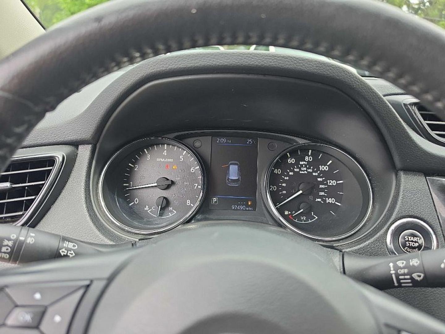 2020 RED /BLACK Nissan Rogue S AWD (5N1AT2MV7LC) with an 2.5L L4 DOHC 16V engine, CVT transmission, located at 3304 Woodville Road, Northwood, OH, 43619, (419) 210-8019, 41.612694, -83.480743 - Your #1 Destination for Auto Loans and mdash;No Matter Your Credit!At our dealership, we believe everyone deserves the opportunity to drive their dream car and mdash;whether you have good credit, bad credit, or no credit at all. With a wide selection of hundreds of cars, trucks, and SUVs, you'll fin - Photo#18