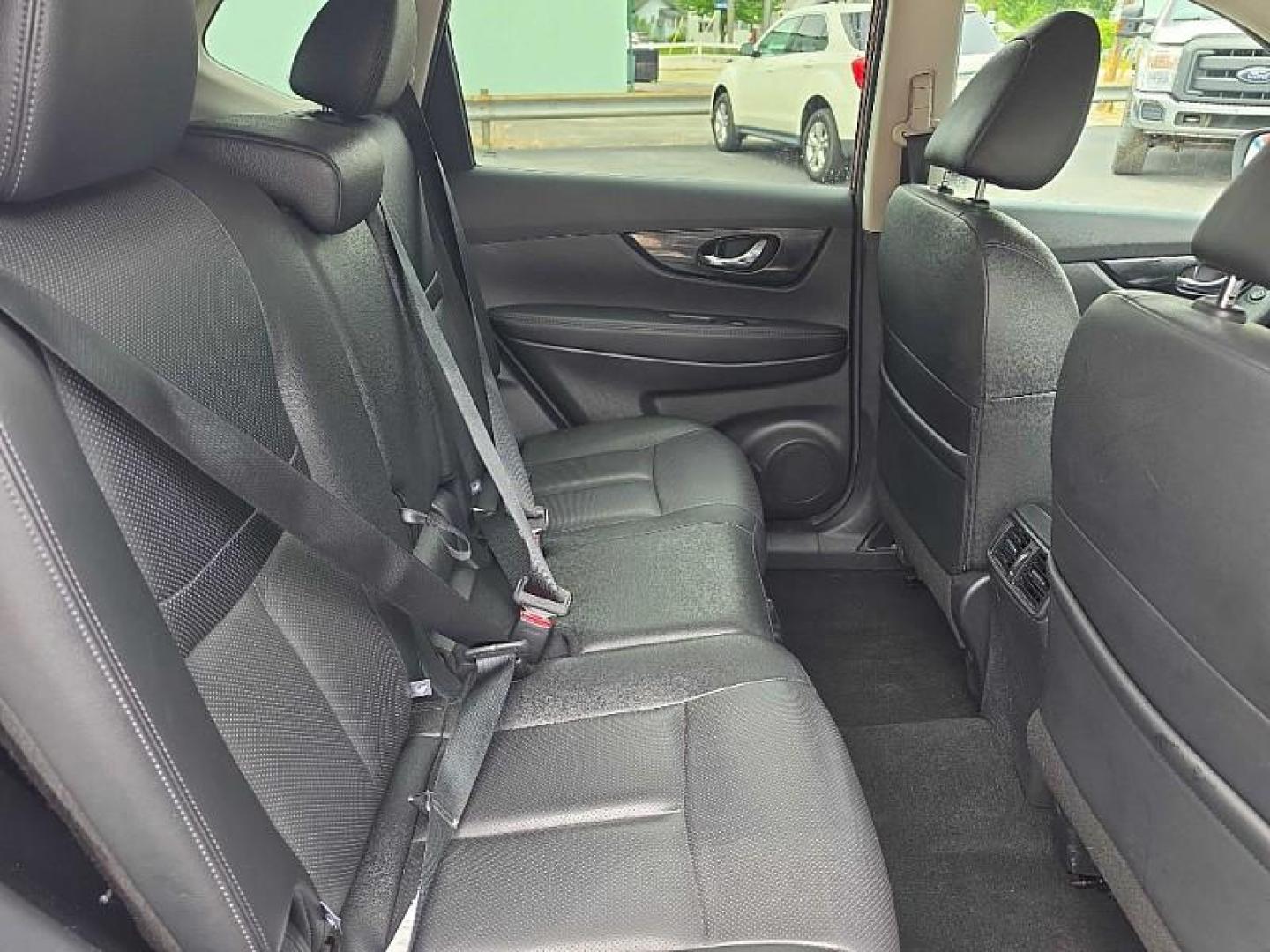 2020 RED /BLACK Nissan Rogue S AWD (5N1AT2MV7LC) with an 2.5L L4 DOHC 16V engine, CVT transmission, located at 3304 Woodville Road, Northwood, OH, 43619, (419) 210-8019, 41.612694, -83.480743 - Your #1 Destination for Auto Loans and mdash;No Matter Your Credit!At our dealership, we believe everyone deserves the opportunity to drive their dream car and mdash;whether you have good credit, bad credit, or no credit at all. With a wide selection of hundreds of cars, trucks, and SUVs, you'll fin - Photo#38