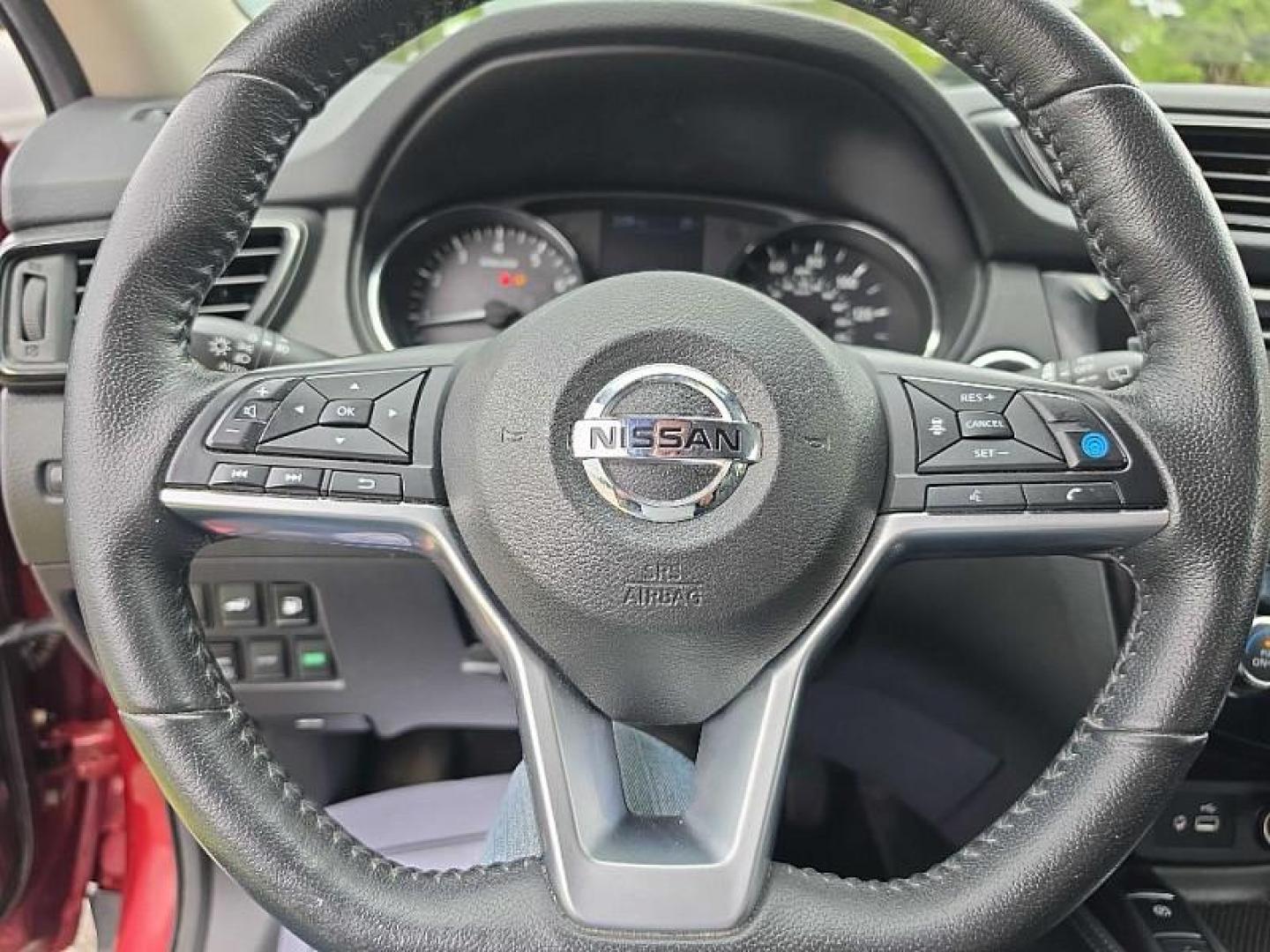 2020 RED /BLACK Nissan Rogue S AWD (5N1AT2MV7LC) with an 2.5L L4 DOHC 16V engine, CVT transmission, located at 3304 Woodville Road, Northwood, OH, 43619, (419) 210-8019, 41.612694, -83.480743 - Your #1 Destination for Auto Loans and mdash;No Matter Your Credit!At our dealership, we believe everyone deserves the opportunity to drive their dream car and mdash;whether you have good credit, bad credit, or no credit at all. With a wide selection of hundreds of cars, trucks, and SUVs, you'll fin - Photo#67