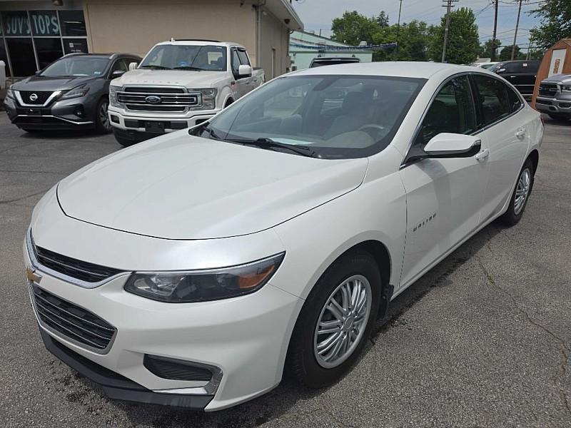 photo of 2017 Chevrolet Malibu 1LT