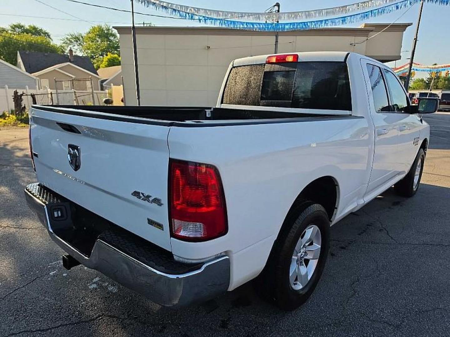 2019 WHITE /GRAY RAM 1500 Classic Tradesman Quad Cab 4WD (1C6RR7GG6KS) with an 3.6L V6 DOHC 24V FFV engine, 8A transmission, located at 3304 Woodville Road, Northwood, OH, 43619, (419) 210-8019, 41.612694, -83.480743 - Your #1 Destination for Auto Loans and mdash;No Matter Your Credit!At our dealership, we believe everyone deserves the opportunity to drive their dream car and mdash;whether you have good credit, bad credit, or no credit at all. With a wide selection of hundreds of cars, trucks, and SUVs, you'll fin - Photo#4