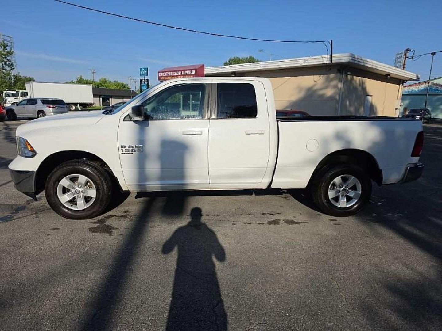 2019 WHITE /GRAY RAM 1500 Classic Tradesman Quad Cab 4WD (1C6RR7GG6KS) with an 3.6L V6 DOHC 24V FFV engine, 8A transmission, located at 3304 Woodville Road, Northwood, OH, 43619, (419) 210-8019, 41.612694, -83.480743 - Your #1 Destination for Auto Loans and mdash;No Matter Your Credit!At our dealership, we believe everyone deserves the opportunity to drive their dream car and mdash;whether you have good credit, bad credit, or no credit at all. With a wide selection of hundreds of cars, trucks, and SUVs, you'll fin - Photo#1