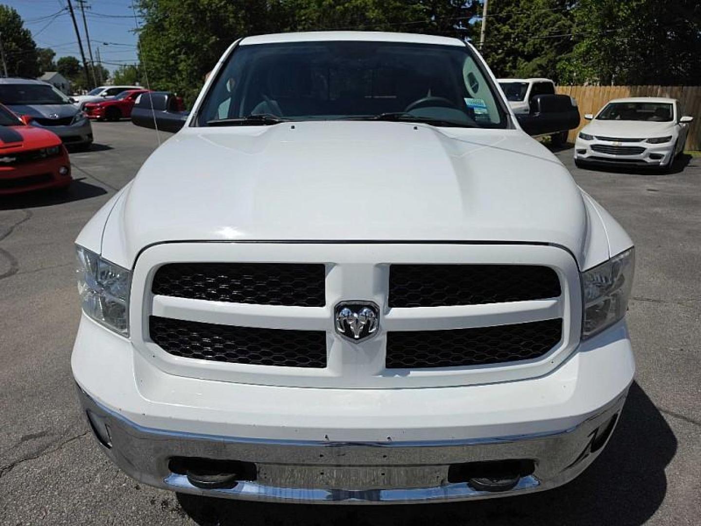 2017 WHITE /GRAY RAM 1500 SLT Quad Cab 4WD (1C6RR7GG5HS) with an 3.6L V6 DOHC 24V FFV engine, 8A transmission, located at 3304 Woodville Road, Northwood, OH, 43619, (419) 210-8019, 41.612694, -83.480743 - Your #1 Destination for Auto Loans and mdash;No Matter Your Credit!At our dealership, we believe everyone deserves the opportunity to drive their dream car and mdash;whether you have good credit, bad credit, or no credit at all. With a wide selection of hundreds of cars, trucks, and SUVs, you'll fin - Photo#7