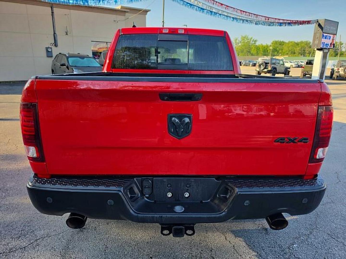 2020 RED /GRAY RAM 1500 Classic Tradesman Crew Cab SWB 4WD (1C6RR7LTXLS) with an 5.7L V8 OHV 16V engine, 8A transmission, located at 3304 Woodville Road, Northwood, OH, 43619, (419) 210-8019, 41.612694, -83.480743 - Your #1 Destination for Auto Loans and mdash;No Matter Your Credit!At our dealership, we believe everyone deserves the opportunity to drive their dream car and mdash;whether you have good credit, bad credit, or no credit at all. With a wide selection of hundreds of cars, trucks, and SUVs, you'll fin - Photo#4
