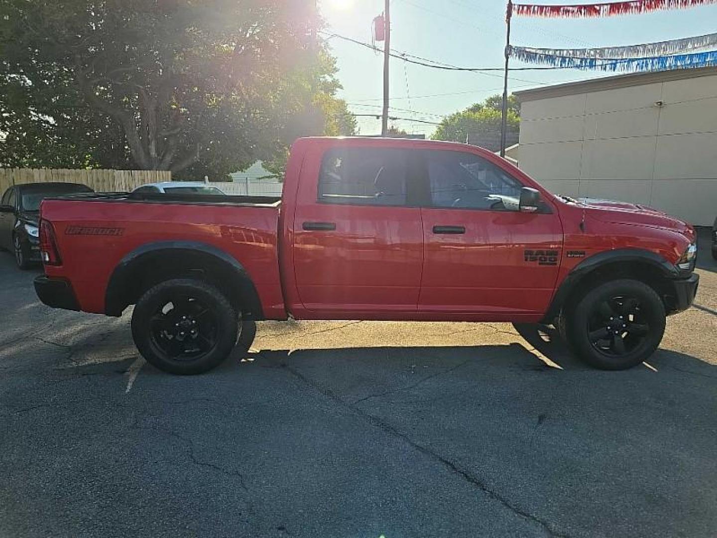2020 RED /GRAY RAM 1500 Classic Tradesman Crew Cab SWB 4WD (1C6RR7LTXLS) with an 5.7L V8 OHV 16V engine, 8A transmission, located at 3304 Woodville Road, Northwood, OH, 43619, (419) 210-8019, 41.612694, -83.480743 - Your #1 Destination for Auto Loans and mdash;No Matter Your Credit!At our dealership, we believe everyone deserves the opportunity to drive their dream car and mdash;whether you have good credit, bad credit, or no credit at all. With a wide selection of hundreds of cars, trucks, and SUVs, you'll fin - Photo#5