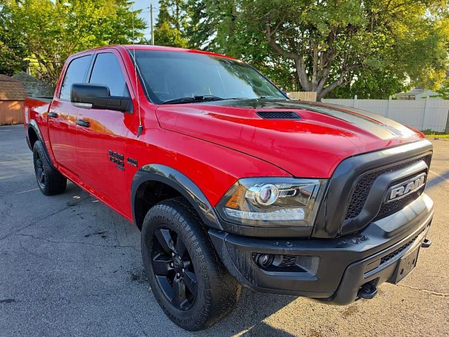 2020 RED /GRAY RAM 1500 Classic Tradesman Crew Cab SWB 4WD (1C6RR7LTXLS) with an 5.7L V8 OHV 16V engine, 8A transmission, located at 3304 Woodville Road, Northwood, OH, 43619, (419) 210-8019, 41.612694, -83.480743 - Your #1 Destination for Auto Loans and mdash;No Matter Your Credit!At our dealership, we believe everyone deserves the opportunity to drive their dream car and mdash;whether you have good credit, bad credit, or no credit at all. With a wide selection of hundreds of cars, trucks, and SUVs, you'll fin - Photo#6