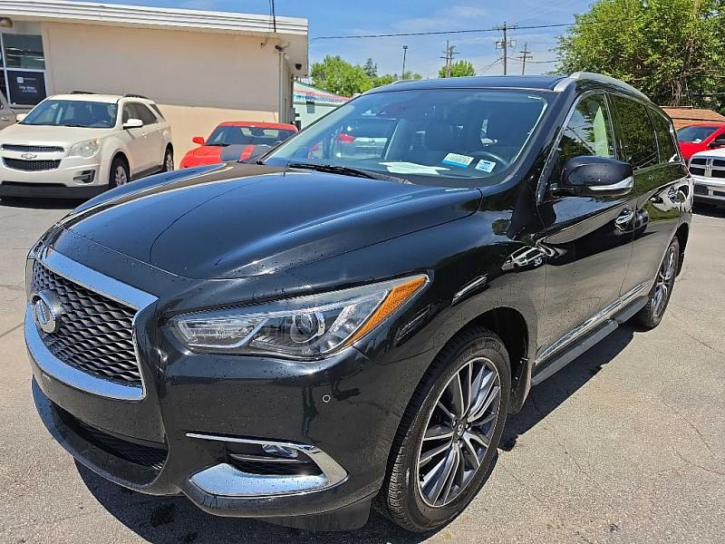 photo of 2019 Infiniti QX60 PURE AWD