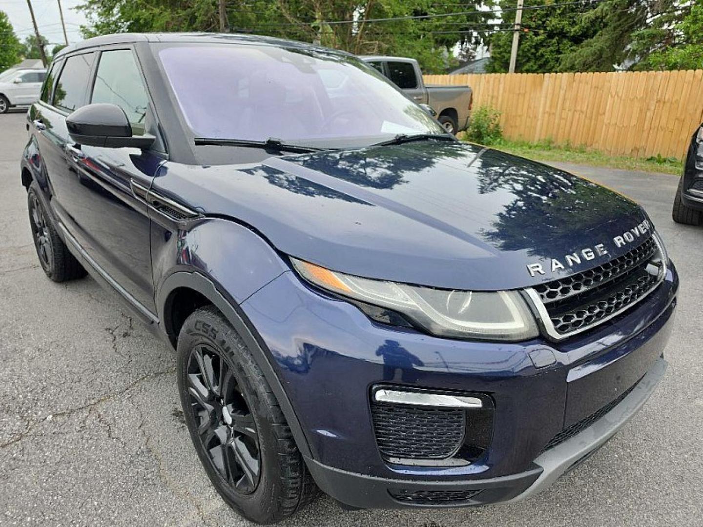 2017 BLUE Land Rover Range Rover Evoque SE (SALVP2BG0HH) with an 2.0L L4 DOHC 24V TURBO engine, 9A transmission, located at 3304 Woodville Road, Northwood, OH, 43619, (419) 210-8019, 41.612694, -83.480743 - Your #1 Destination for Auto Loans and mdash;No Matter Your Credit!At our dealership, we believe everyone deserves the opportunity to drive their dream car and mdash;whether you have good credit, bad credit, or no credit at all. With a wide selection of hundreds of cars, trucks, and SUVs, you'll fin - Photo#6